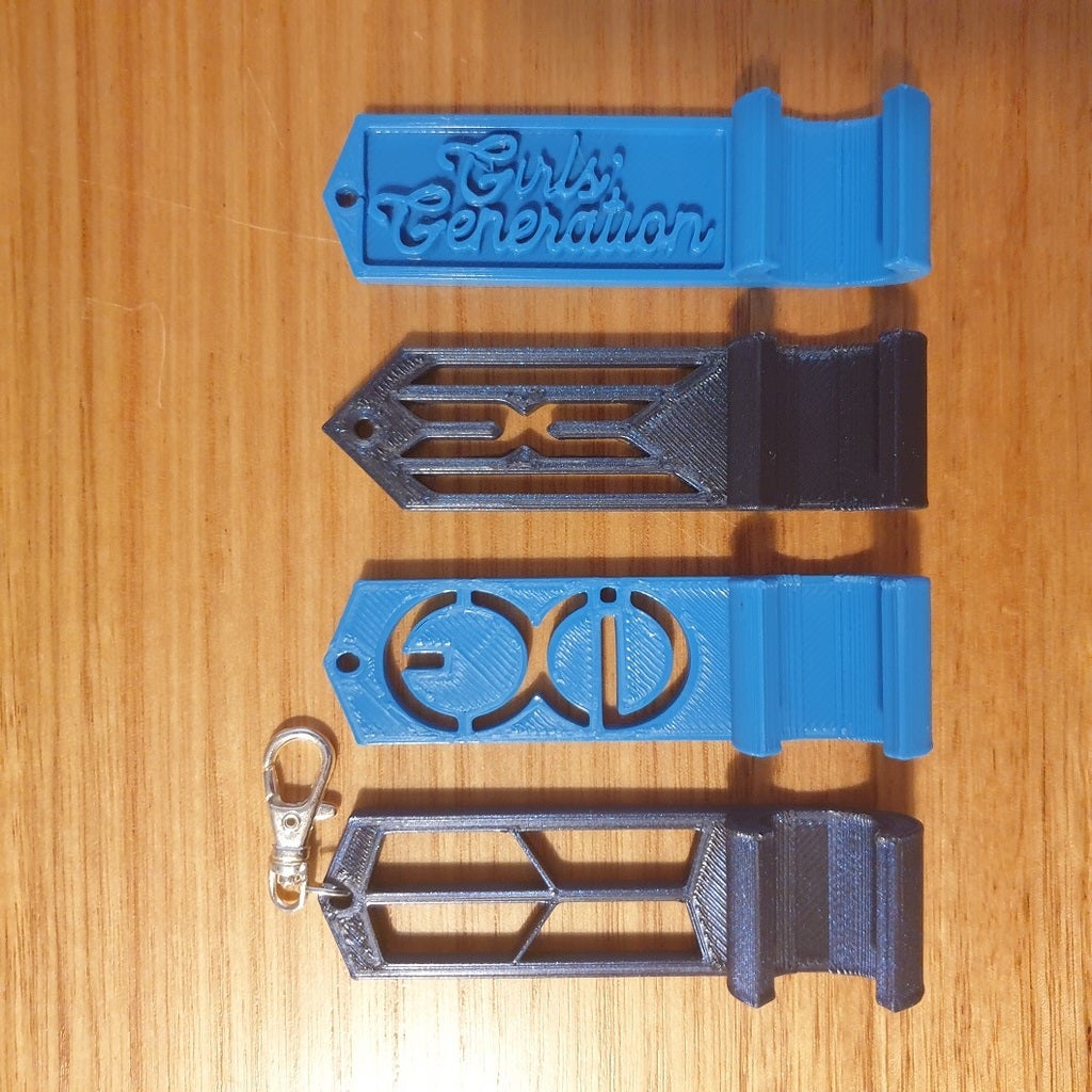 KPop keychain phone stands (8 groups so far)