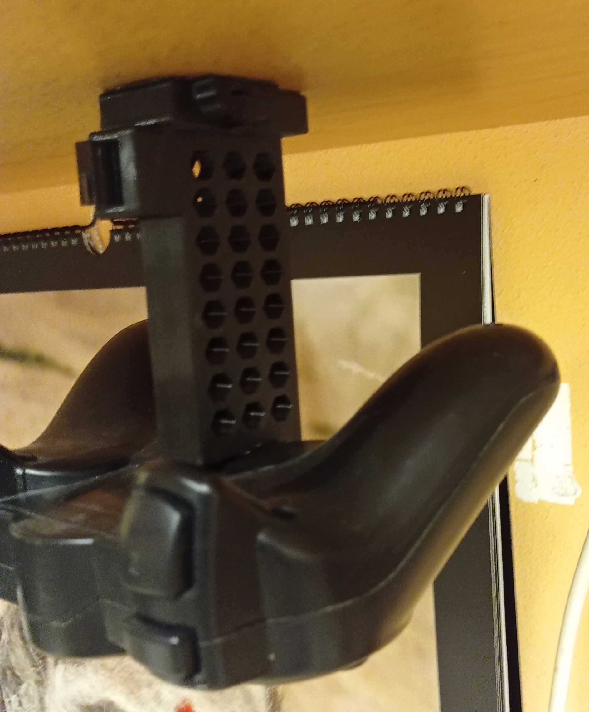 gamepad holder
