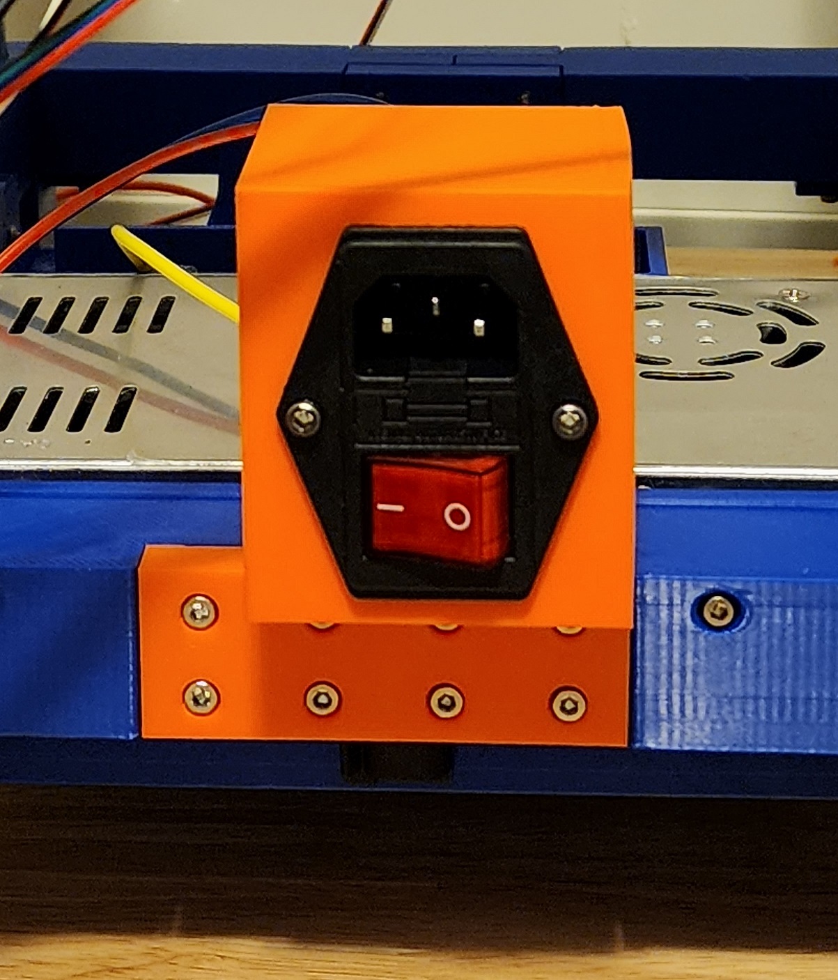 Plug Box for The 100 3D model thumbnail