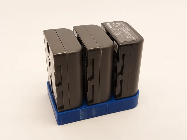 NP-FM500H Battery Holder