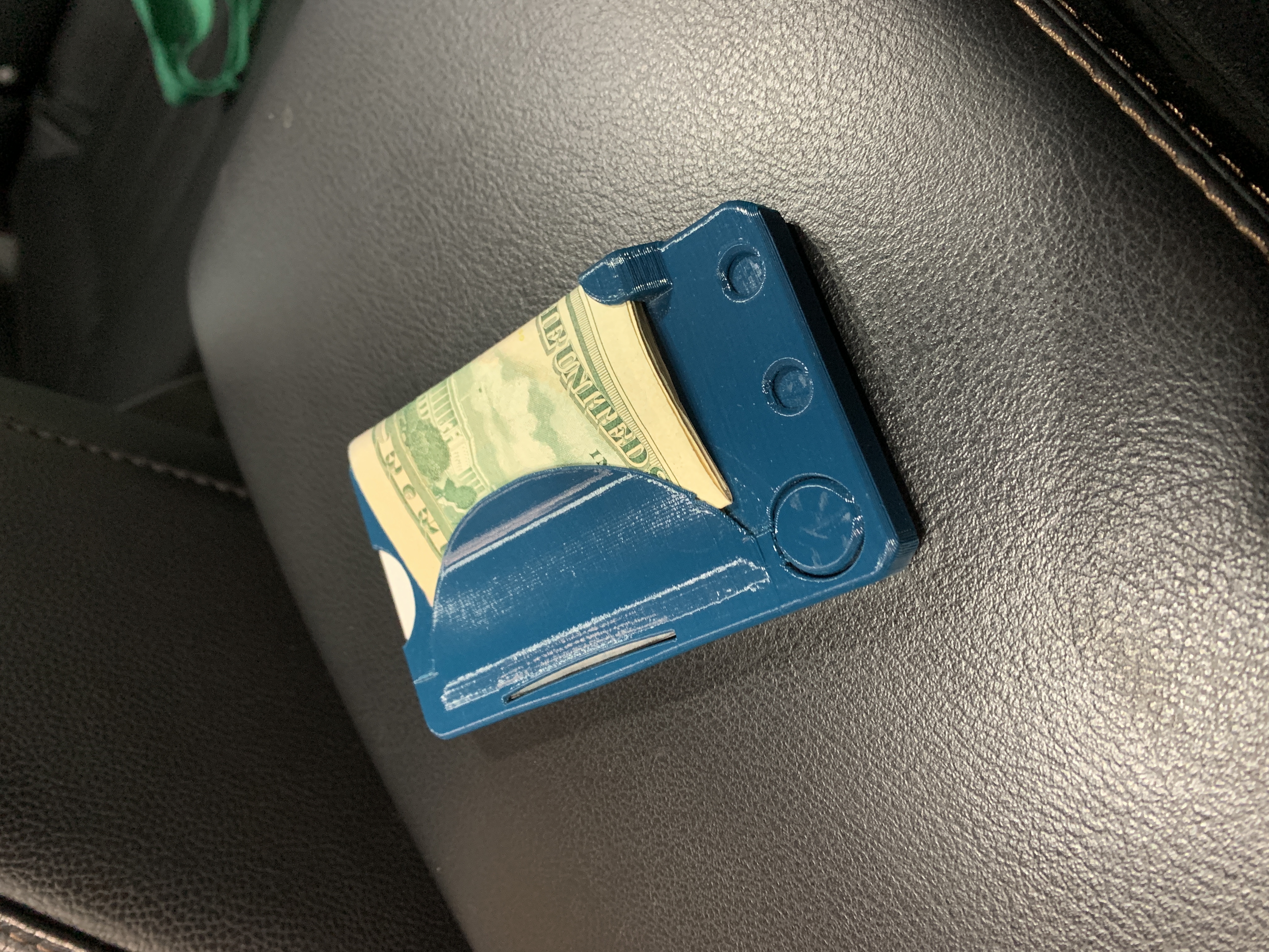 Cascade Card Wallet with Corner Holder