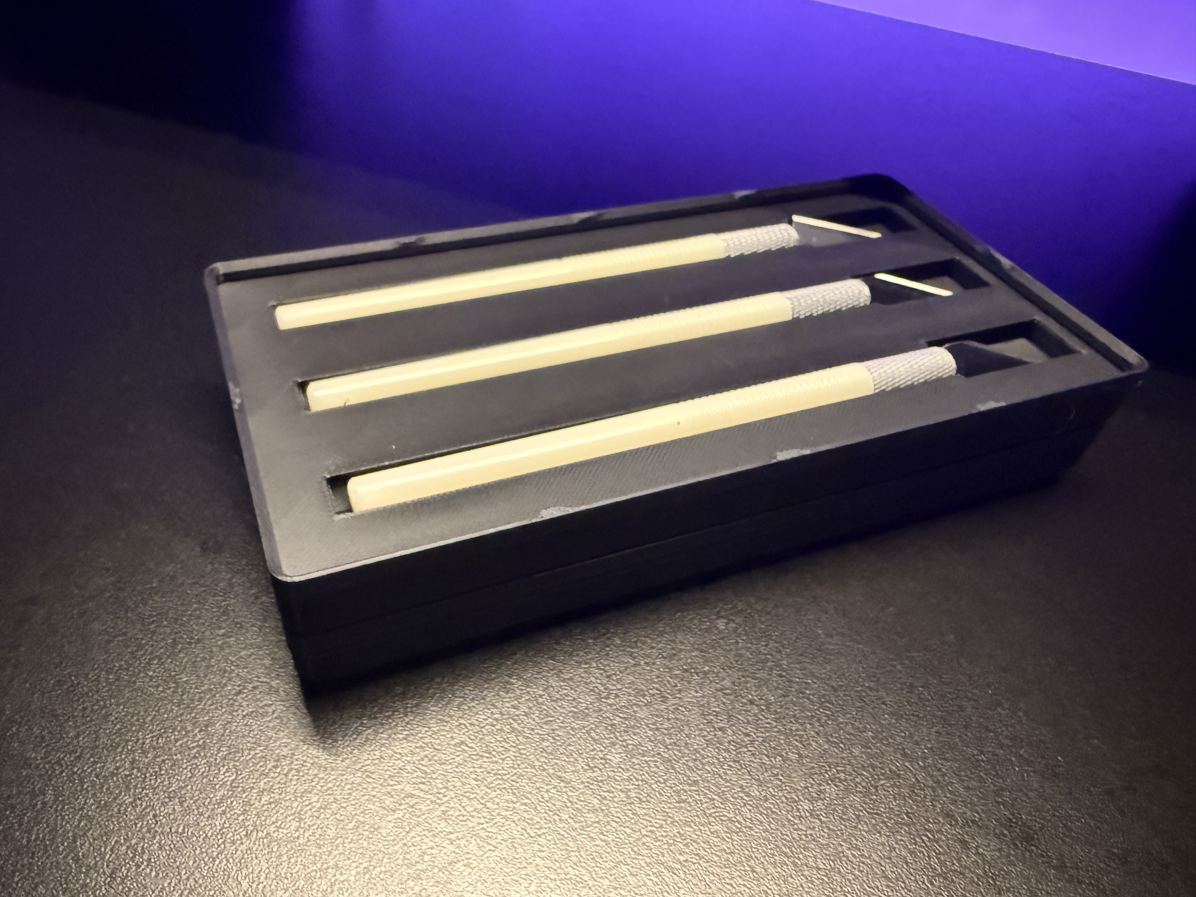 Miniatura 3 do modelo 3D Gridfinity Stackable Hobby Knife Organizer