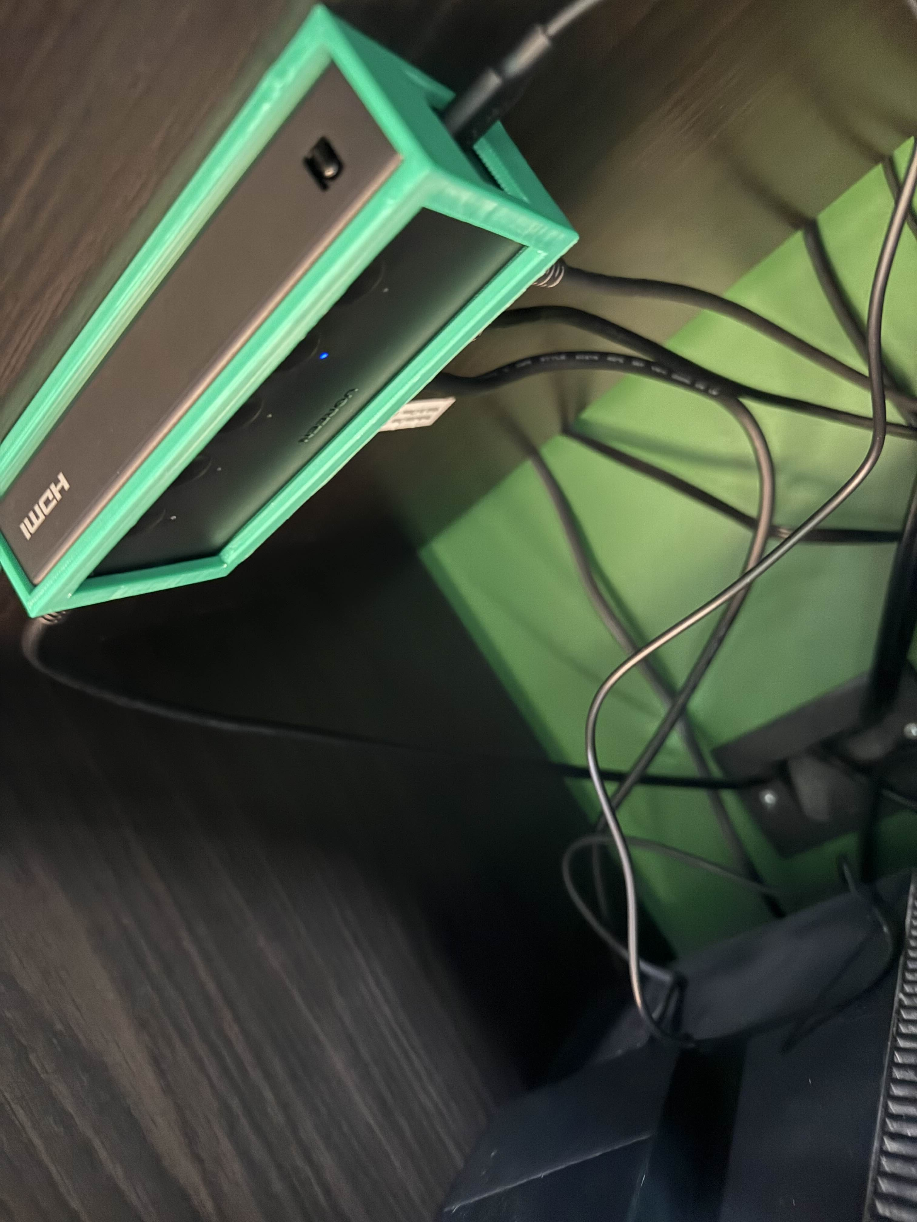 UGreen HDMI Switch mount