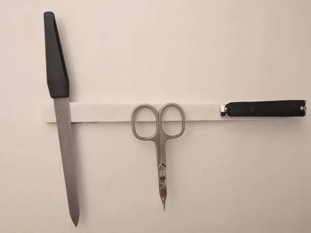 Magnet Rail for Bathroom Cabinet