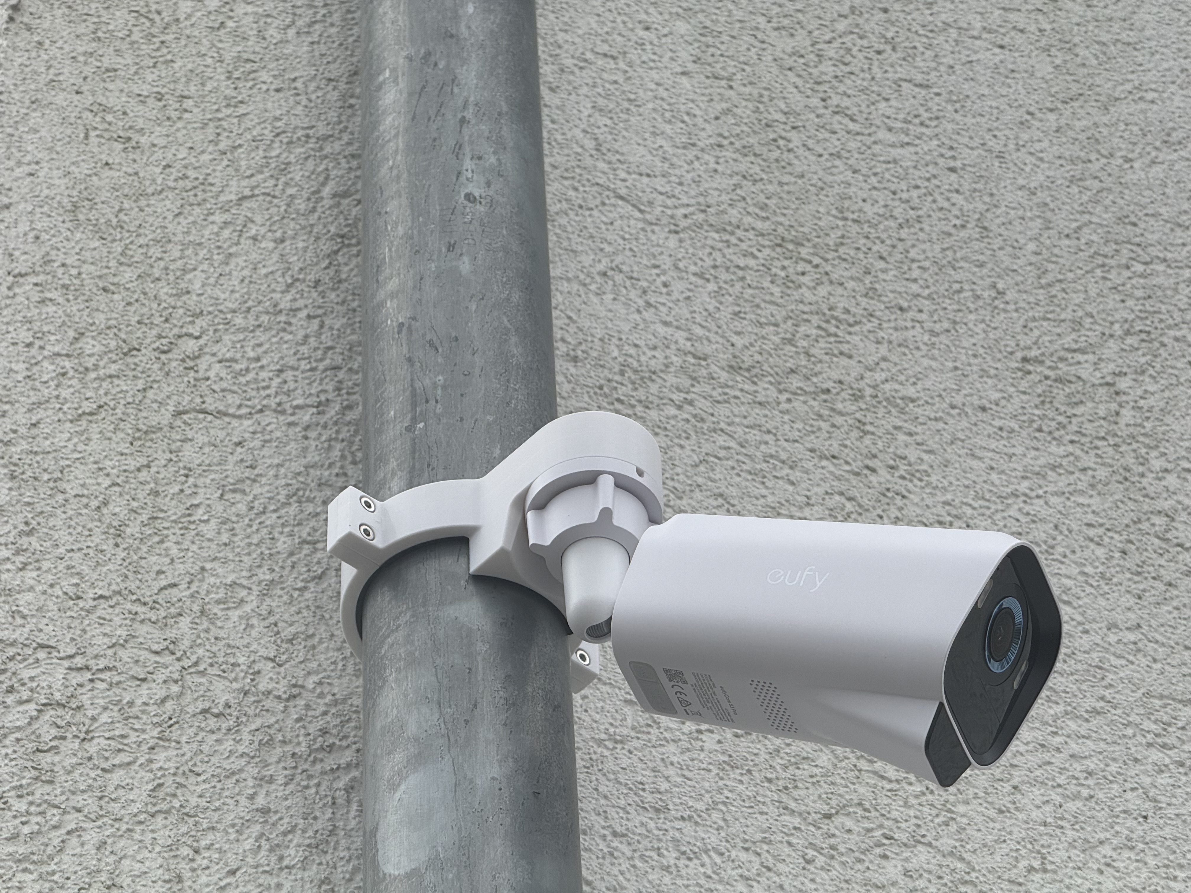 EufyCam S3 Pro - Rainwater Pipe Adaptor 80mm