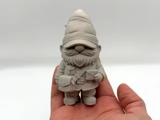 Garden Gnome Mailman