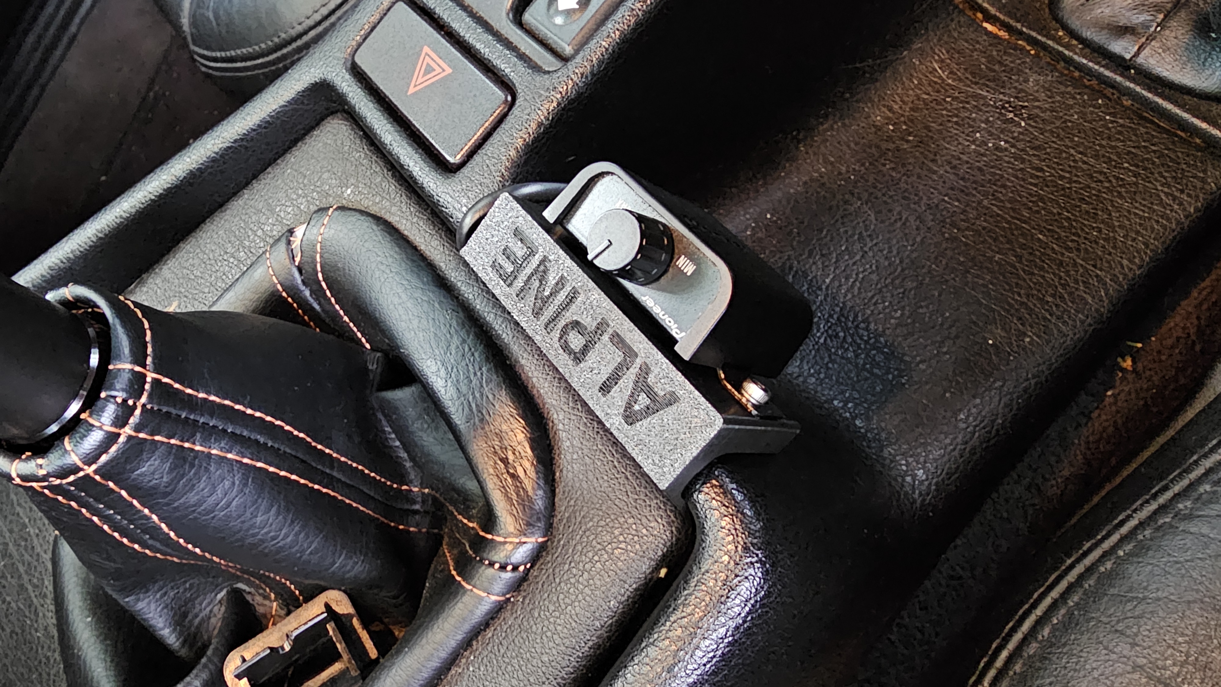 BMW E34 Bass Remote Hanger