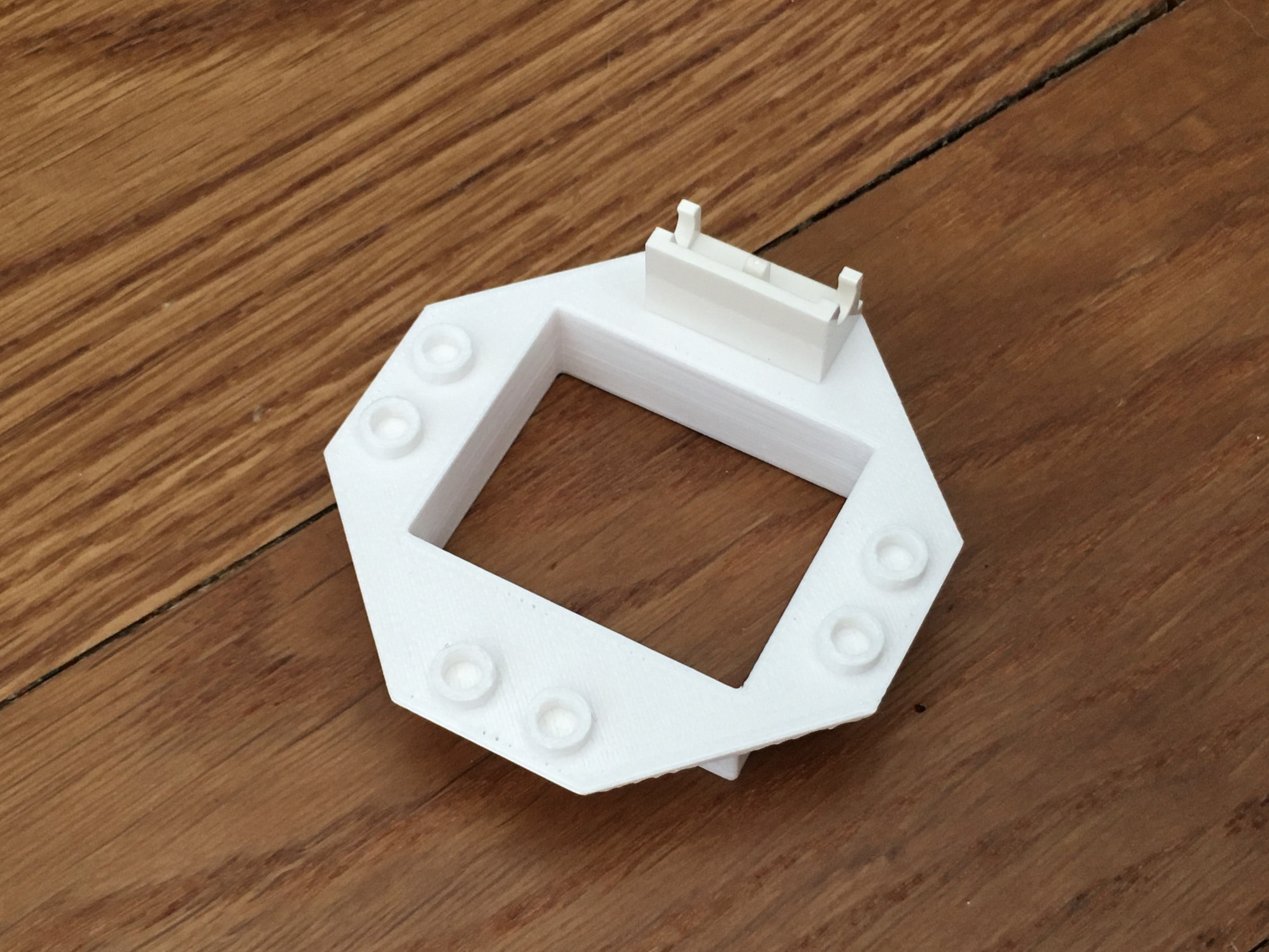 Lego Hinge Window Frame 1 x 4 x 3 with Octagonal Panel - QPart needed for Seatron Monorail