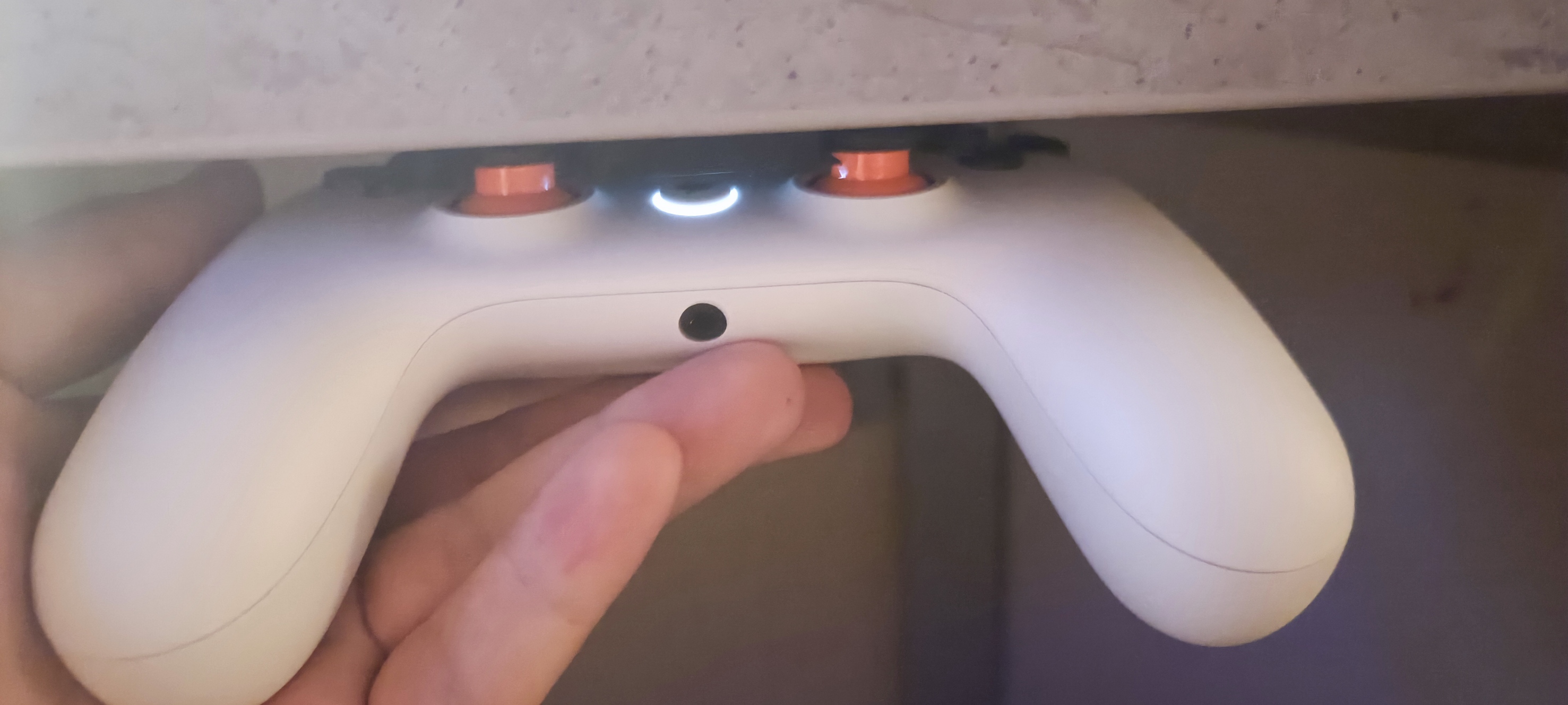 Miniatura 3 do modelo 3D Controller holder | under Tabler /below table | Light / Small