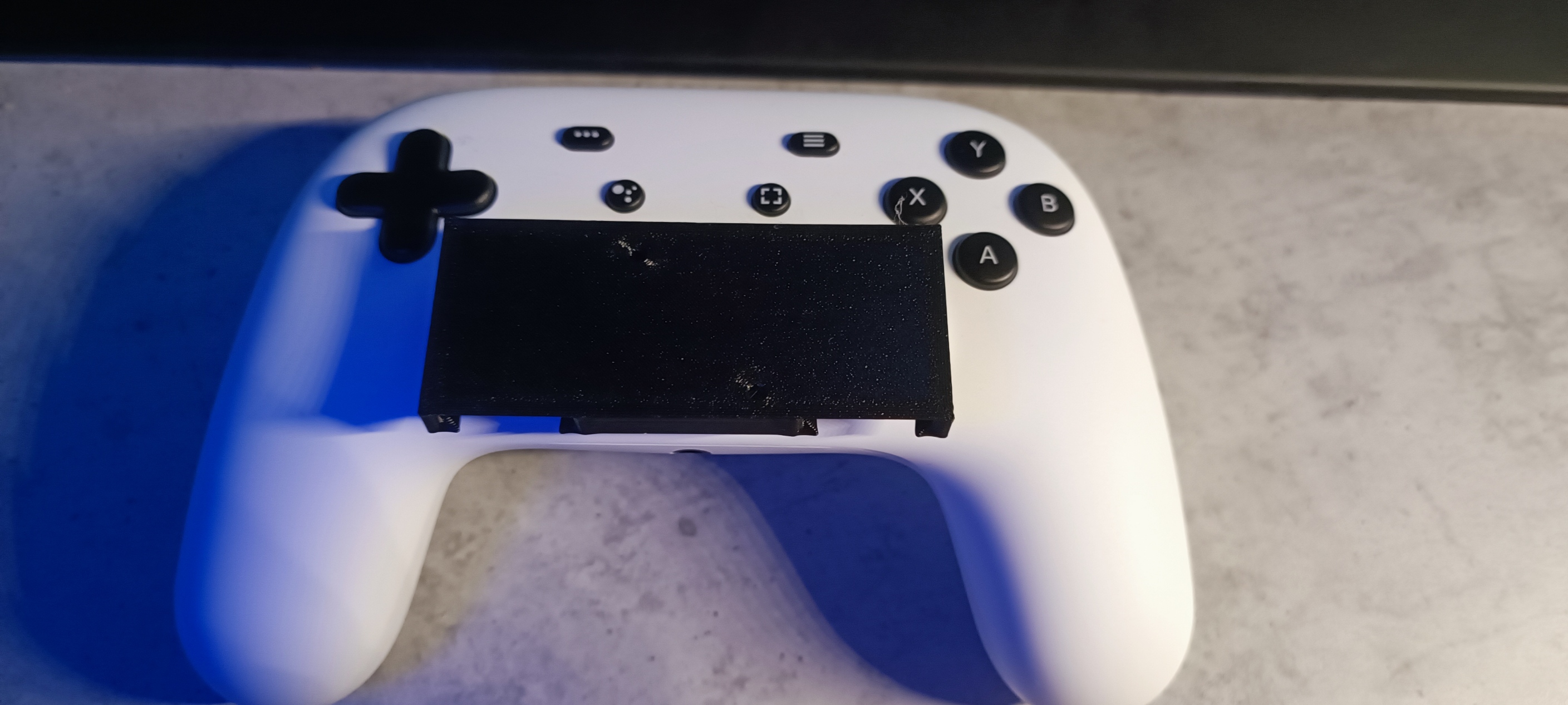 Miniatura 5 do modelo 3D Controller holder | under Tabler /below table | Light / Small
