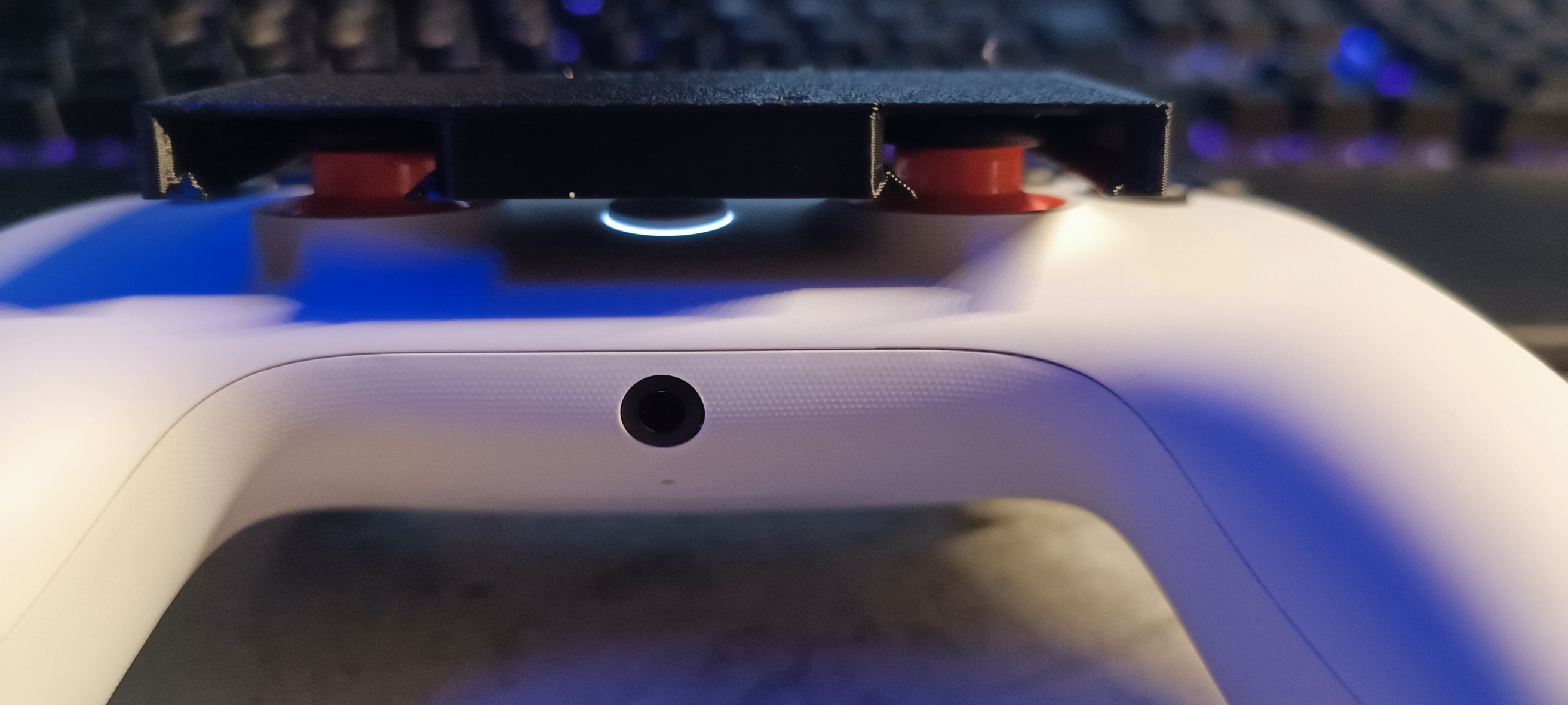 Controller holder | under Tabler /below table | Light / Small