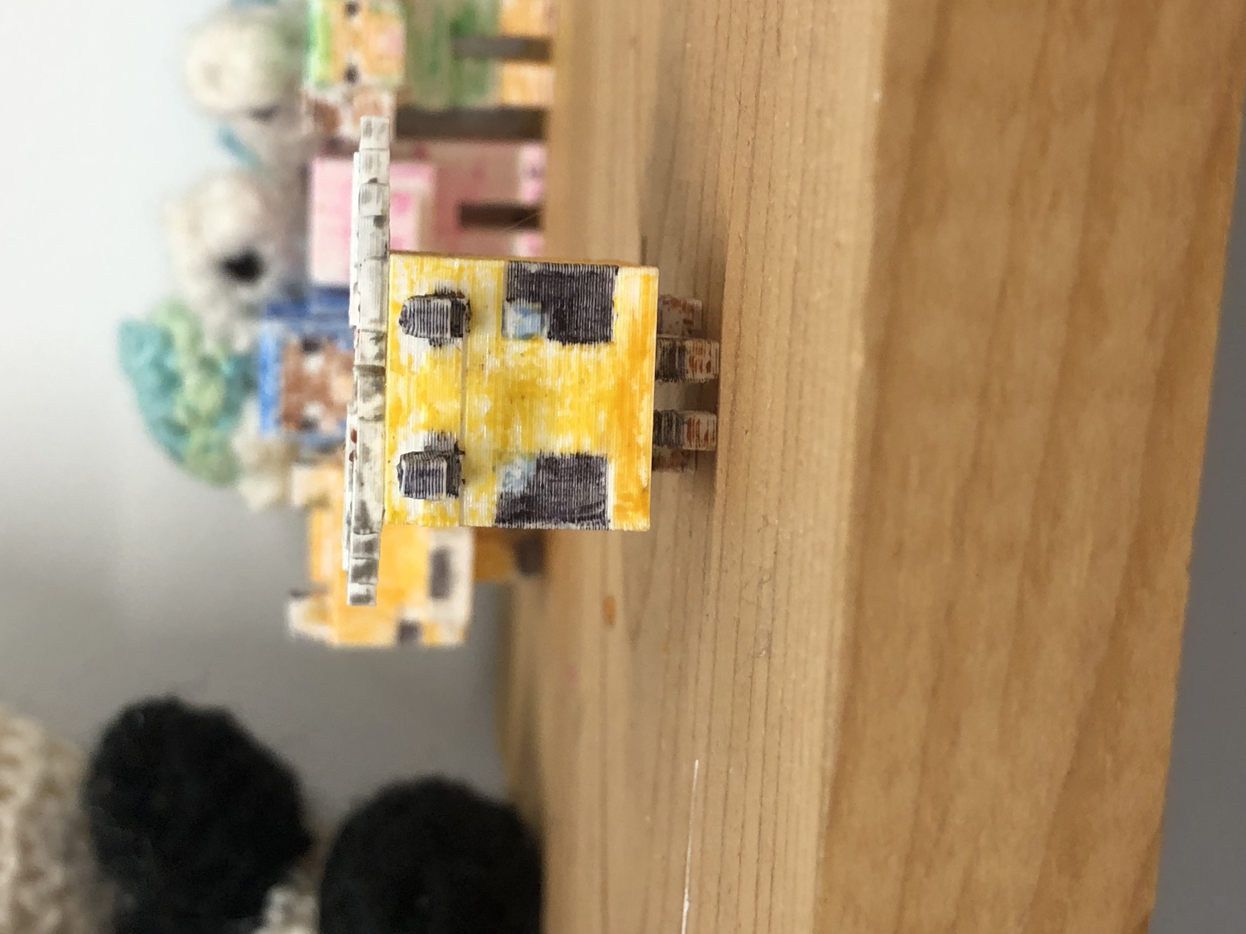 Miniatura 5 do modelo 3D Minecraft bee