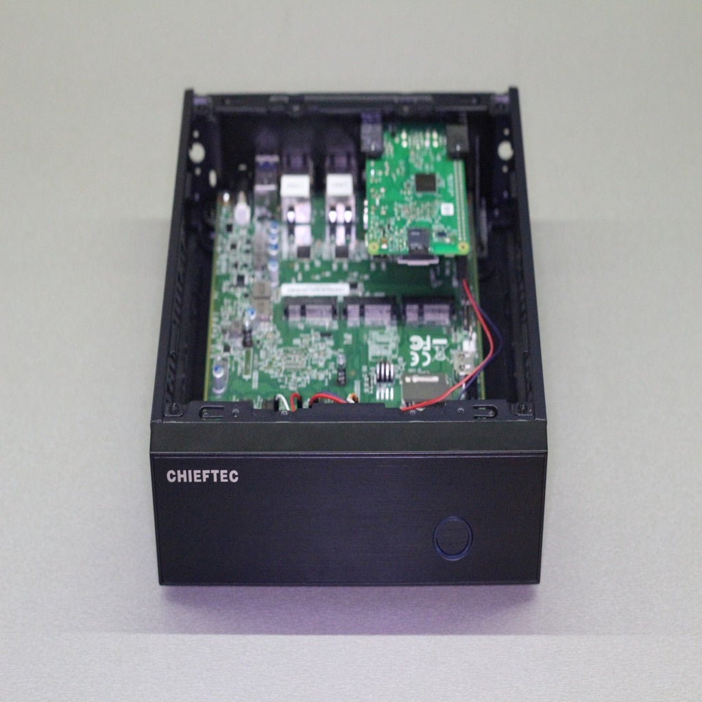Miniatura 4 do modelo 3D PC Engines APU2 mini-ITX bracket