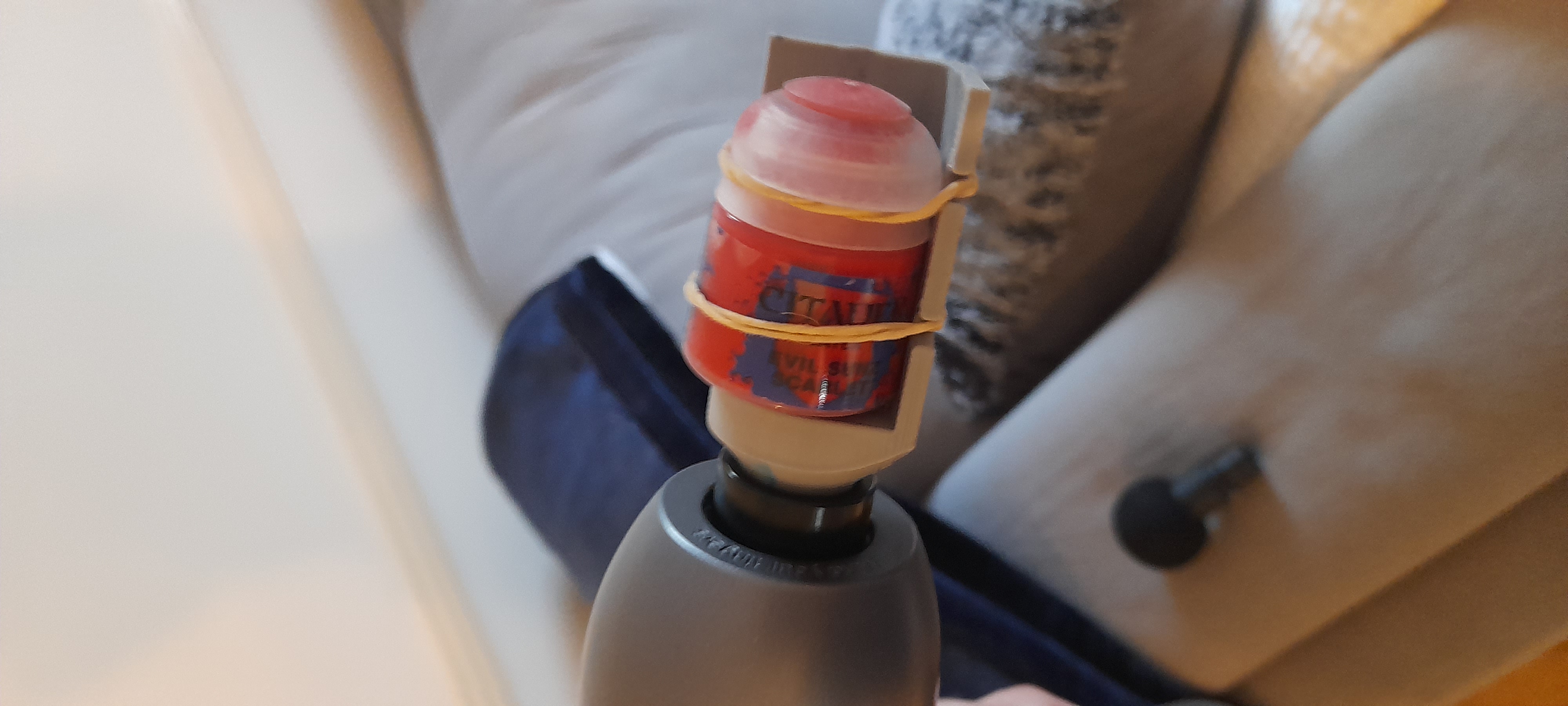 Massage Gun Miniature Paint Shaker attachment