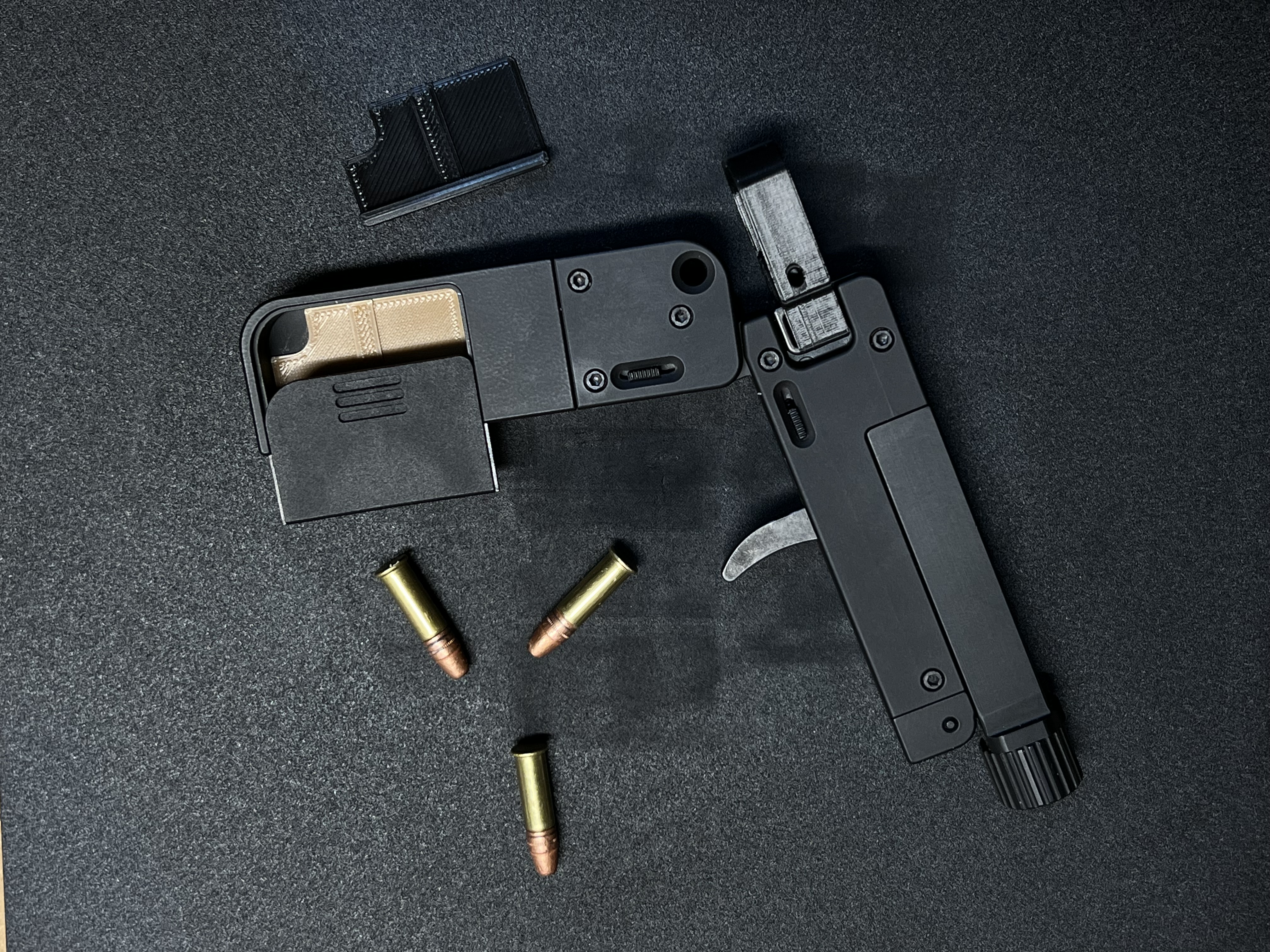 LifeCard Mag Compartment Stiffener