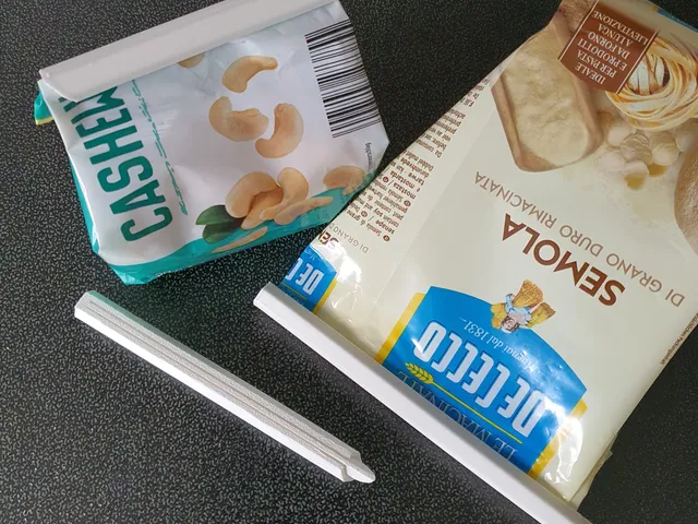 Short slide bag clips