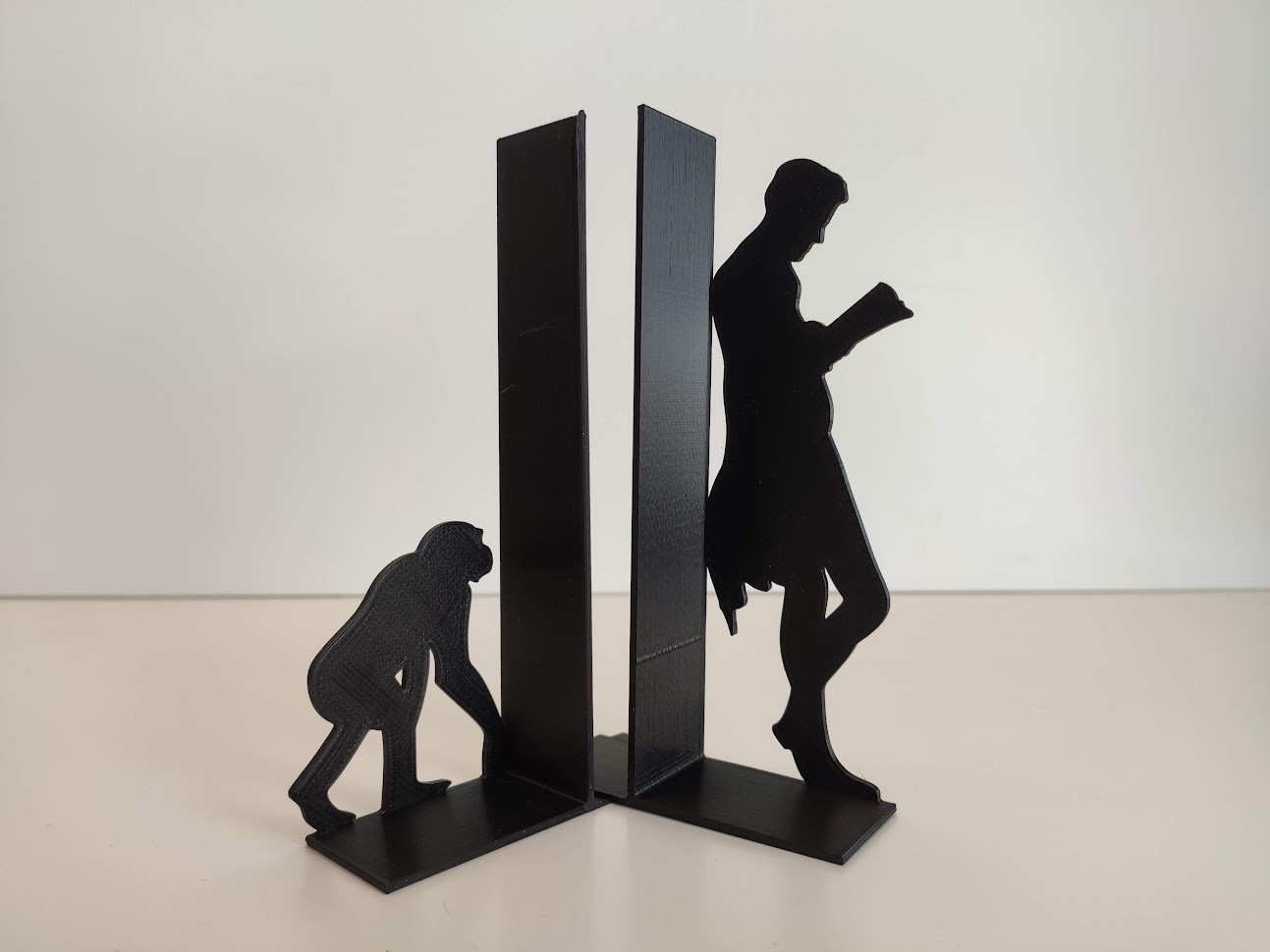 Miniatura 2 do modelo 3D Evolution Bookends