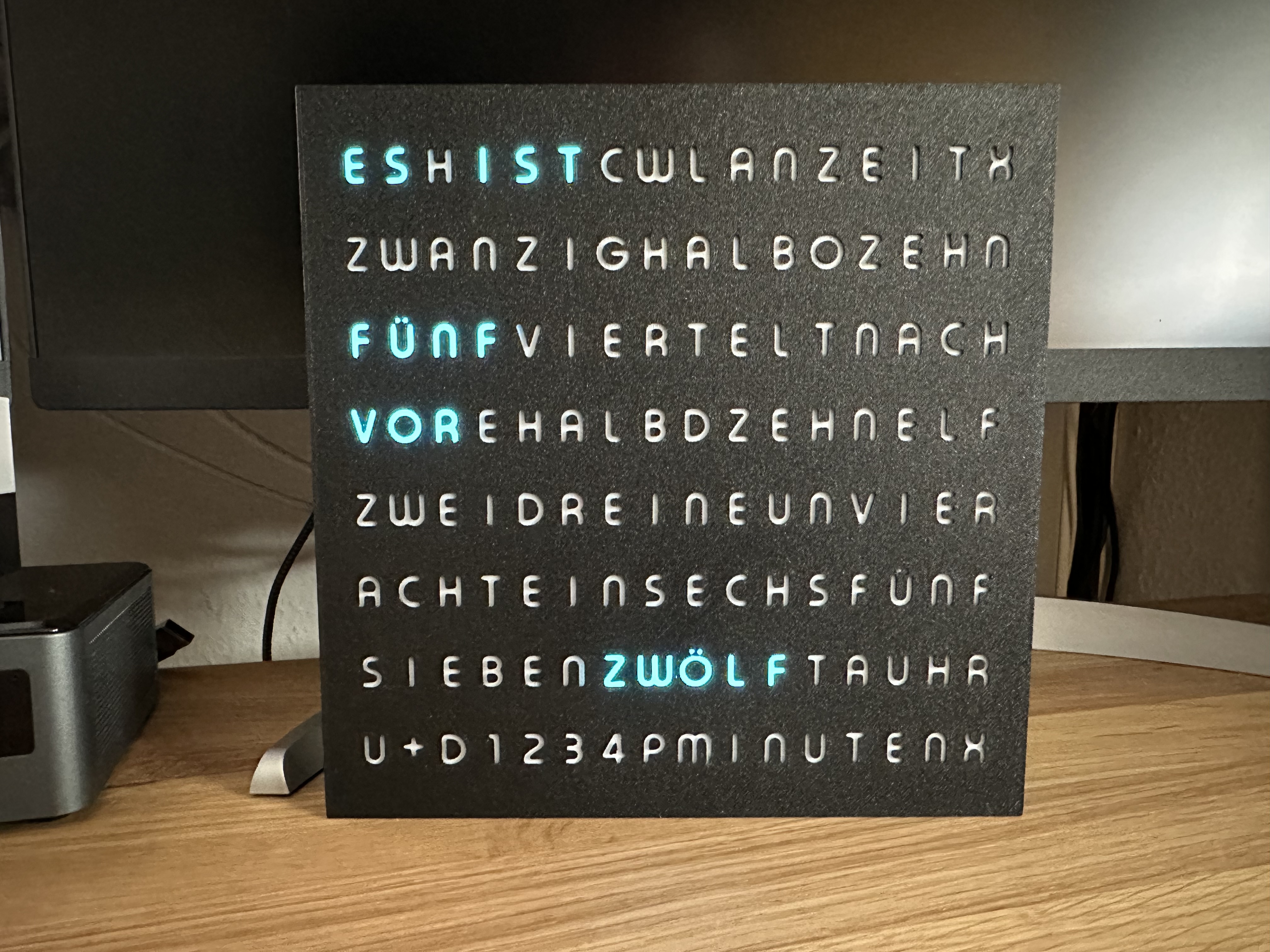 WordClock 16x8 LED matrix (2023-V3)