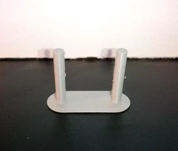 Simple 3D printer stringing/retraction test