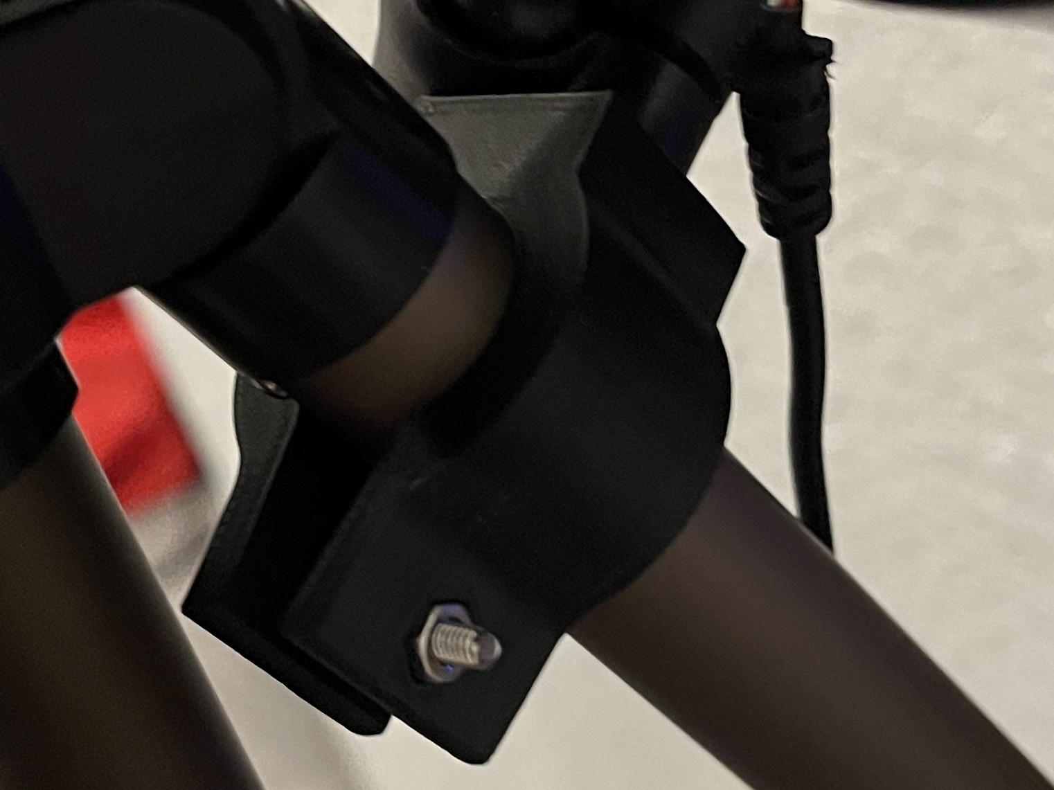 Amazon Basics Tripod to 1/4 inch Screw Mount