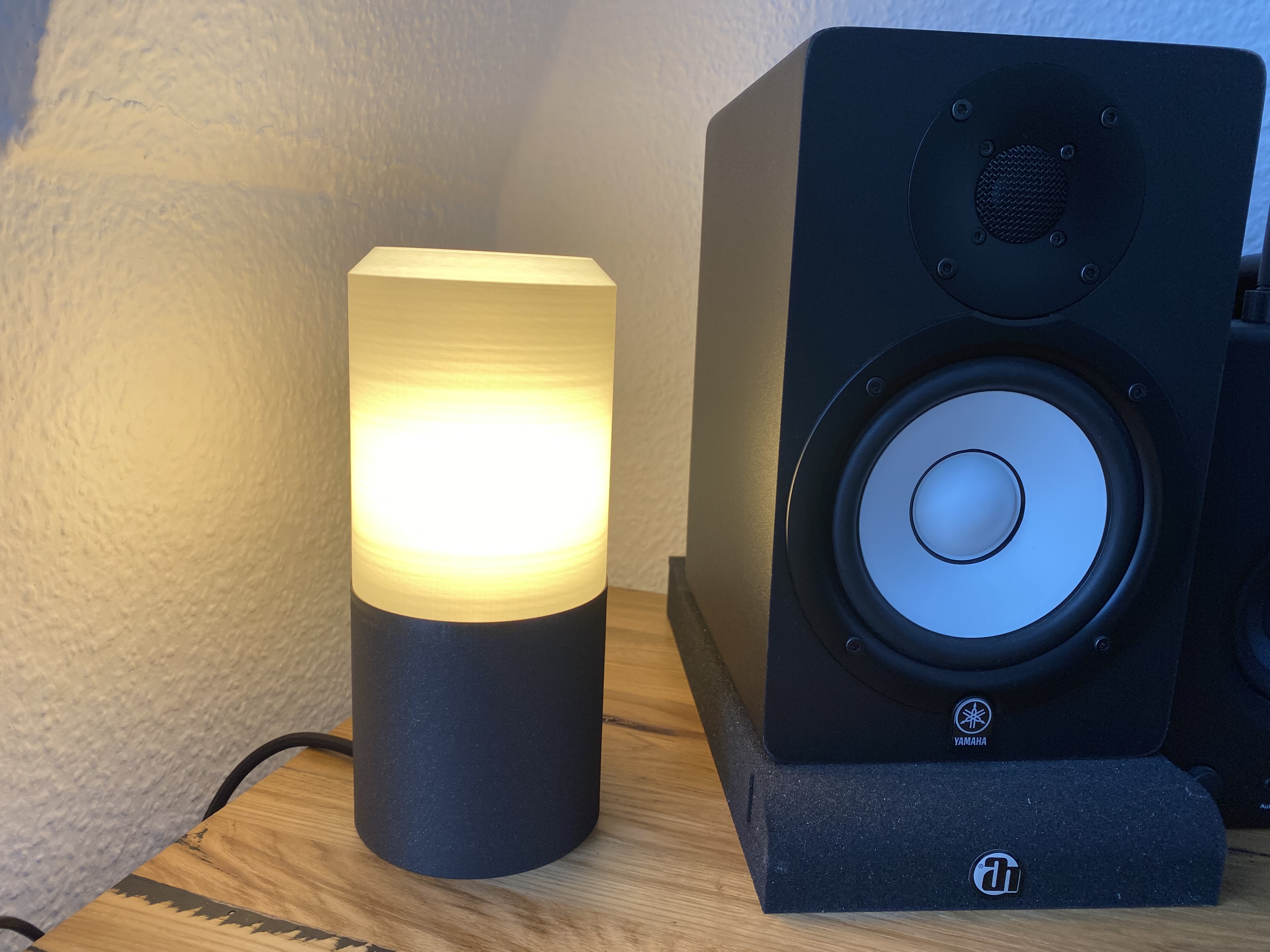 Plain Coffe Table Lamp