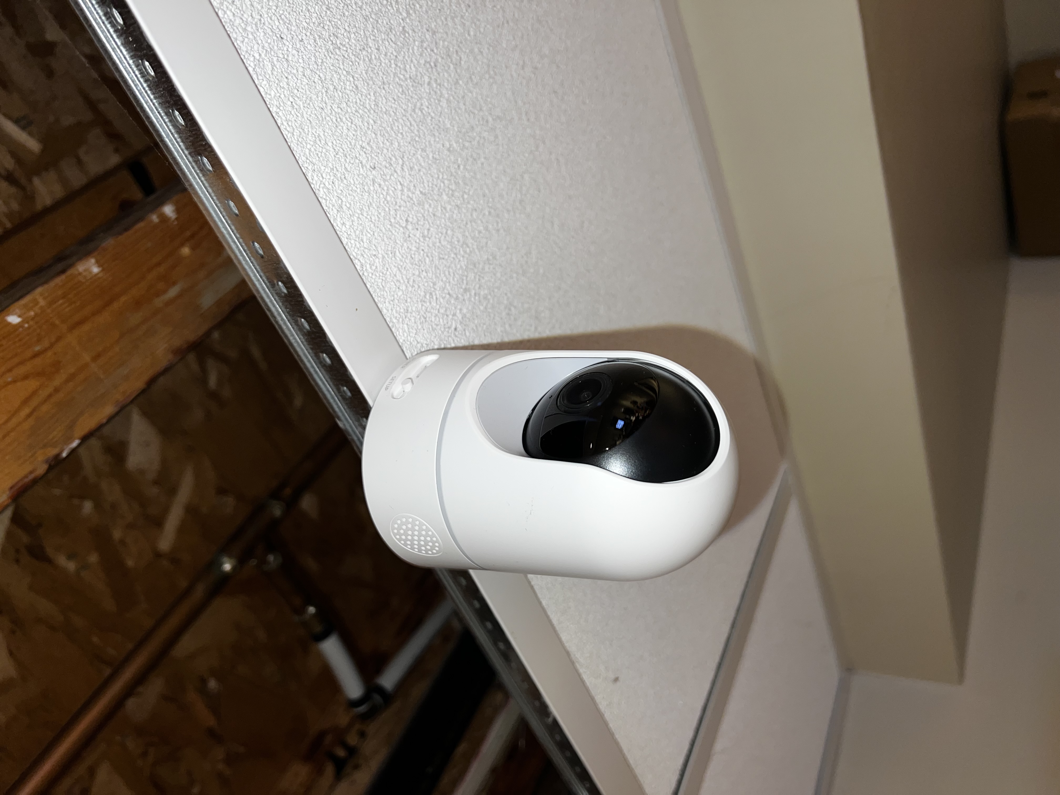Eufy Security Indoor Cam 2K Pan & Tilt Suspended ceiling mounting bracket