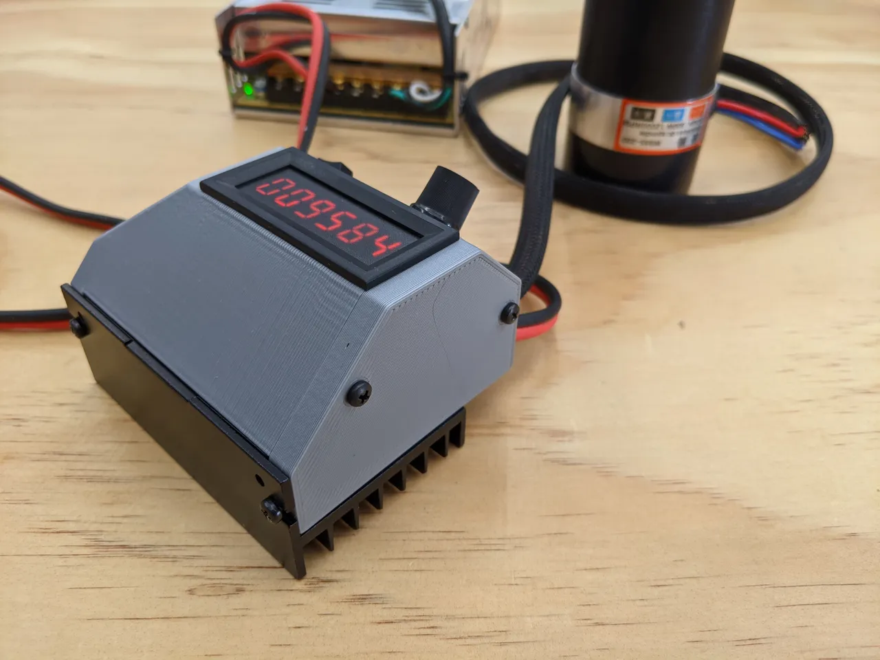うのにもお得な情報満載！ WS55-220 Control box, import spindle control box by V1 筐体、コントロールパネル