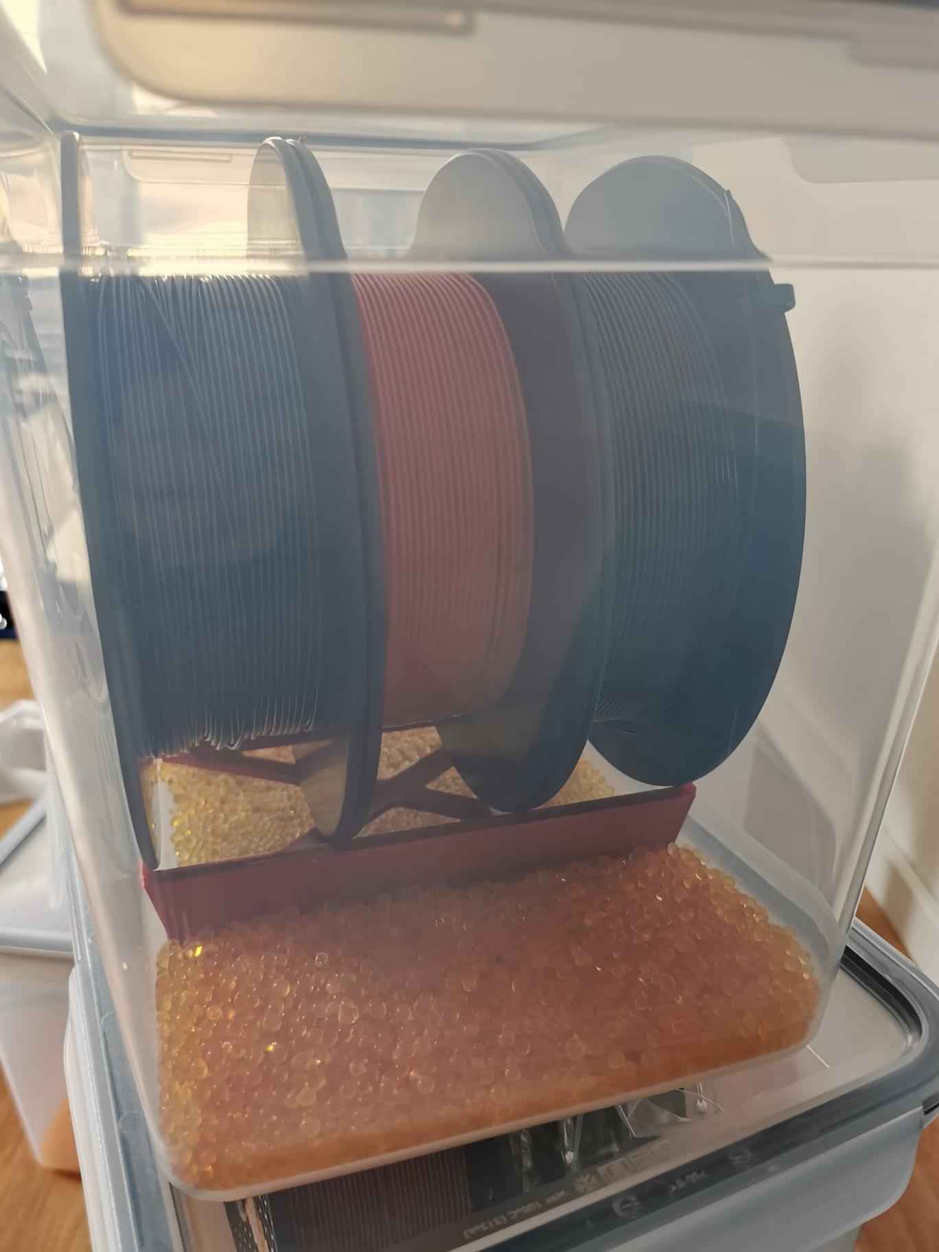Spool holder for the IKEA 365+ Drybox by habawich Download free STL