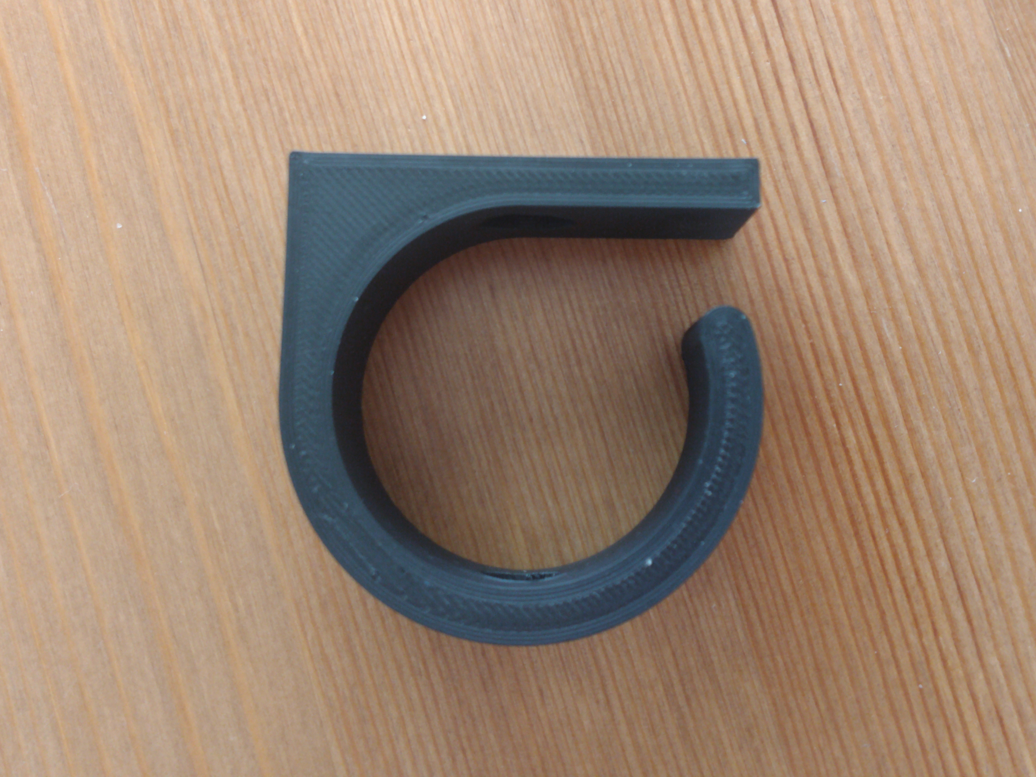 Miniatura 4 do modelo 3D Cable hook - Easy cable management