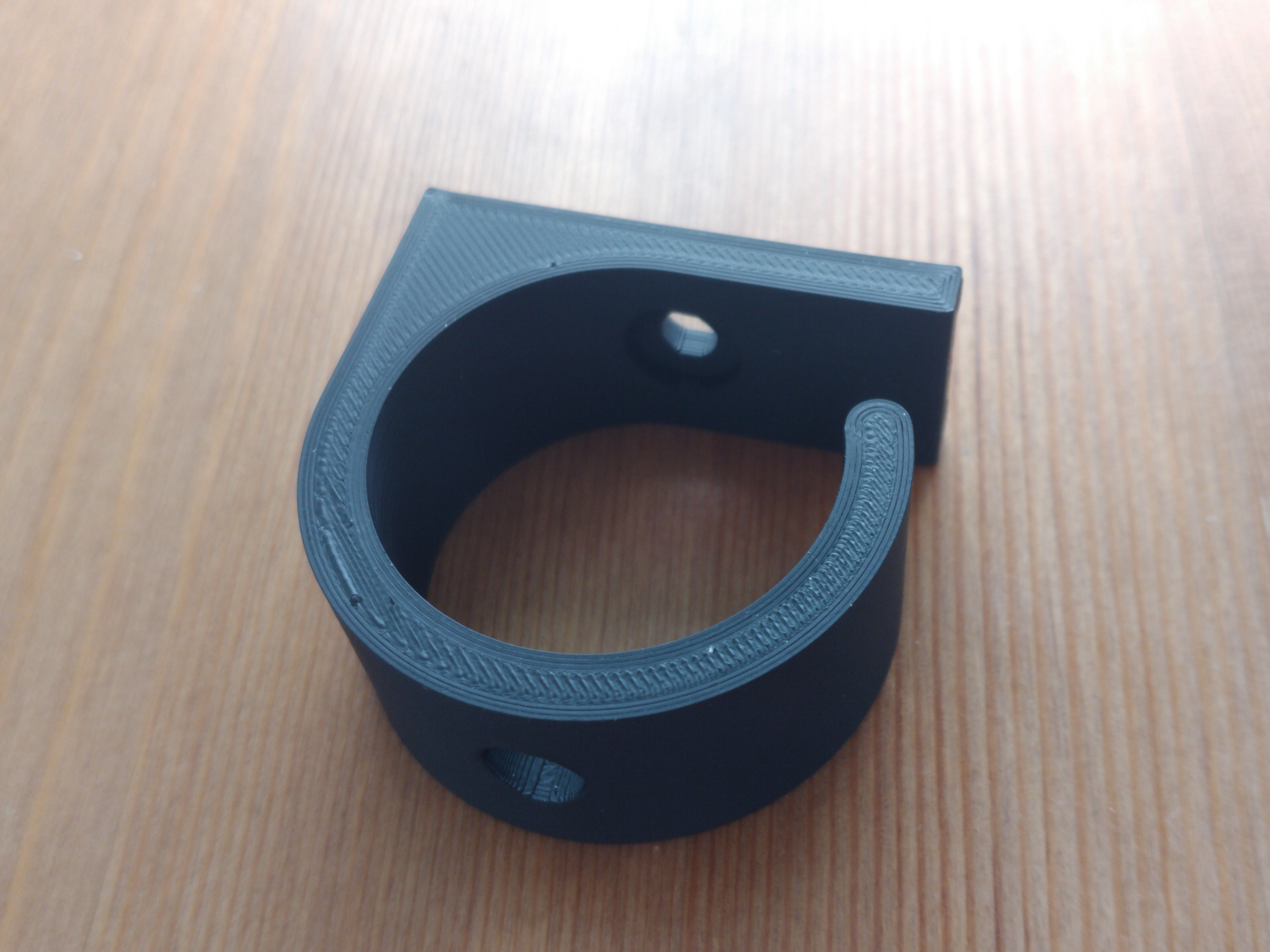 Miniatura 3 do modelo 3D Cable hook - Easy cable management