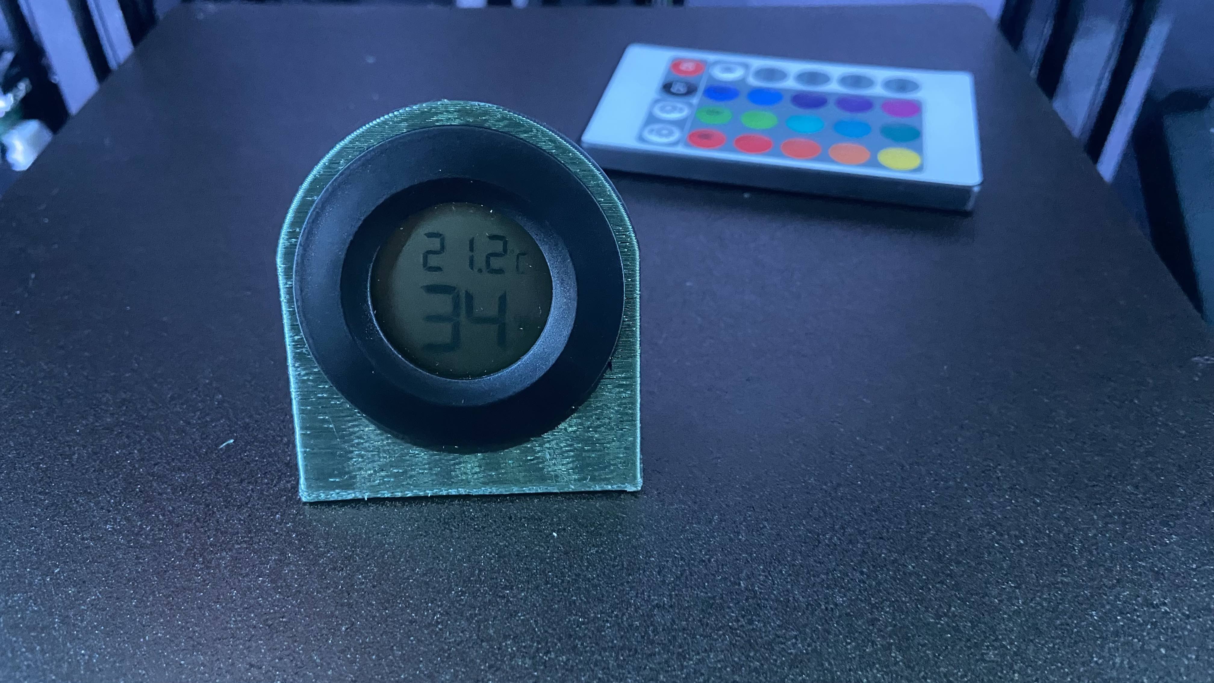 Holder for hidrometer and termometer