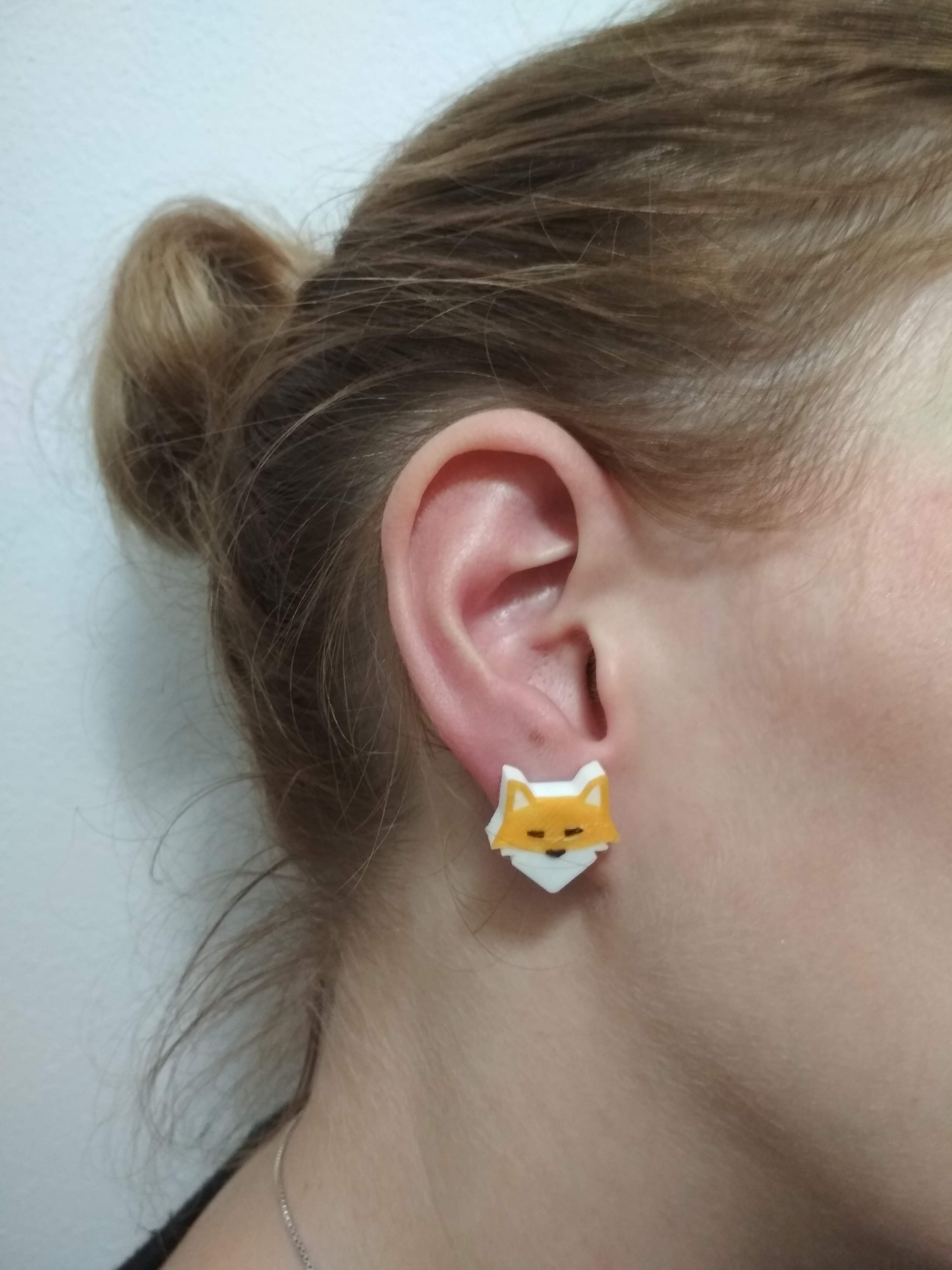 Magnetic earrings FOX