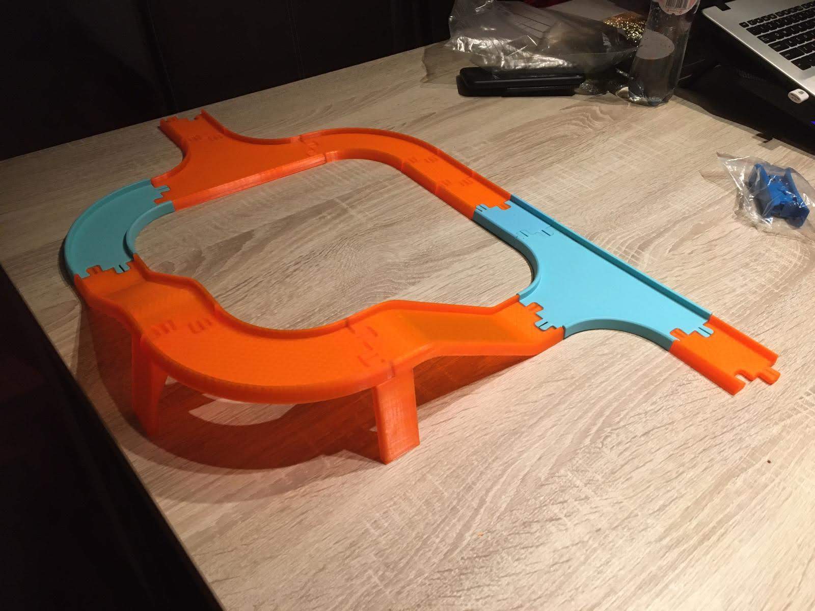 Miniatura 2 do modelo 3D Silverlit Robocar tracks