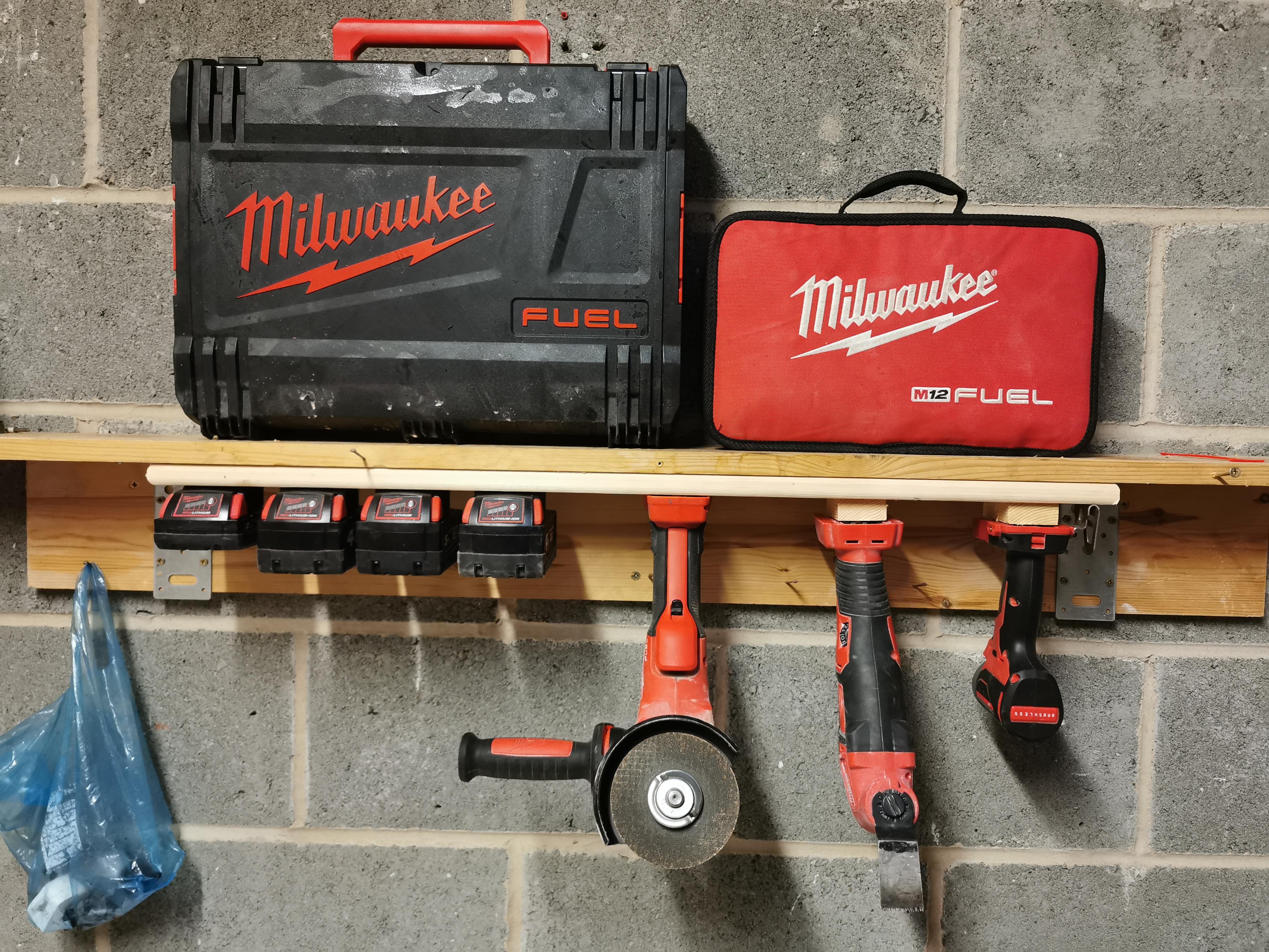 Milwaukee M18 tool clip / holder by Mike H Download free STL model
