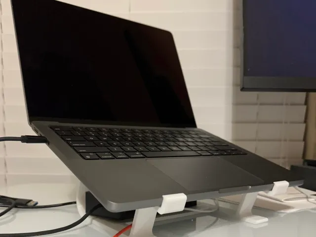 MacBook Pro / Air laptop stand