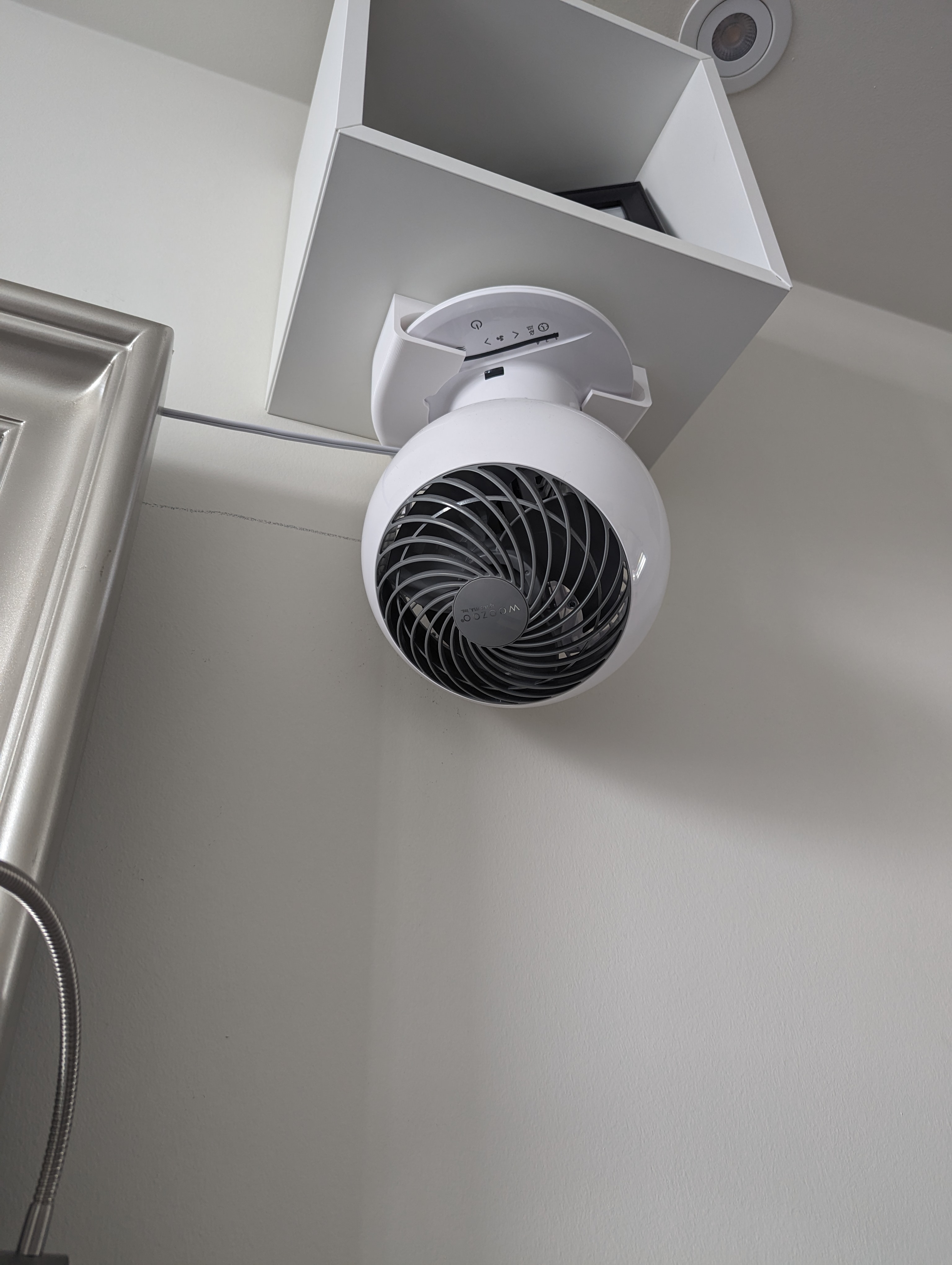 Upsidedown WooZoo fan mount