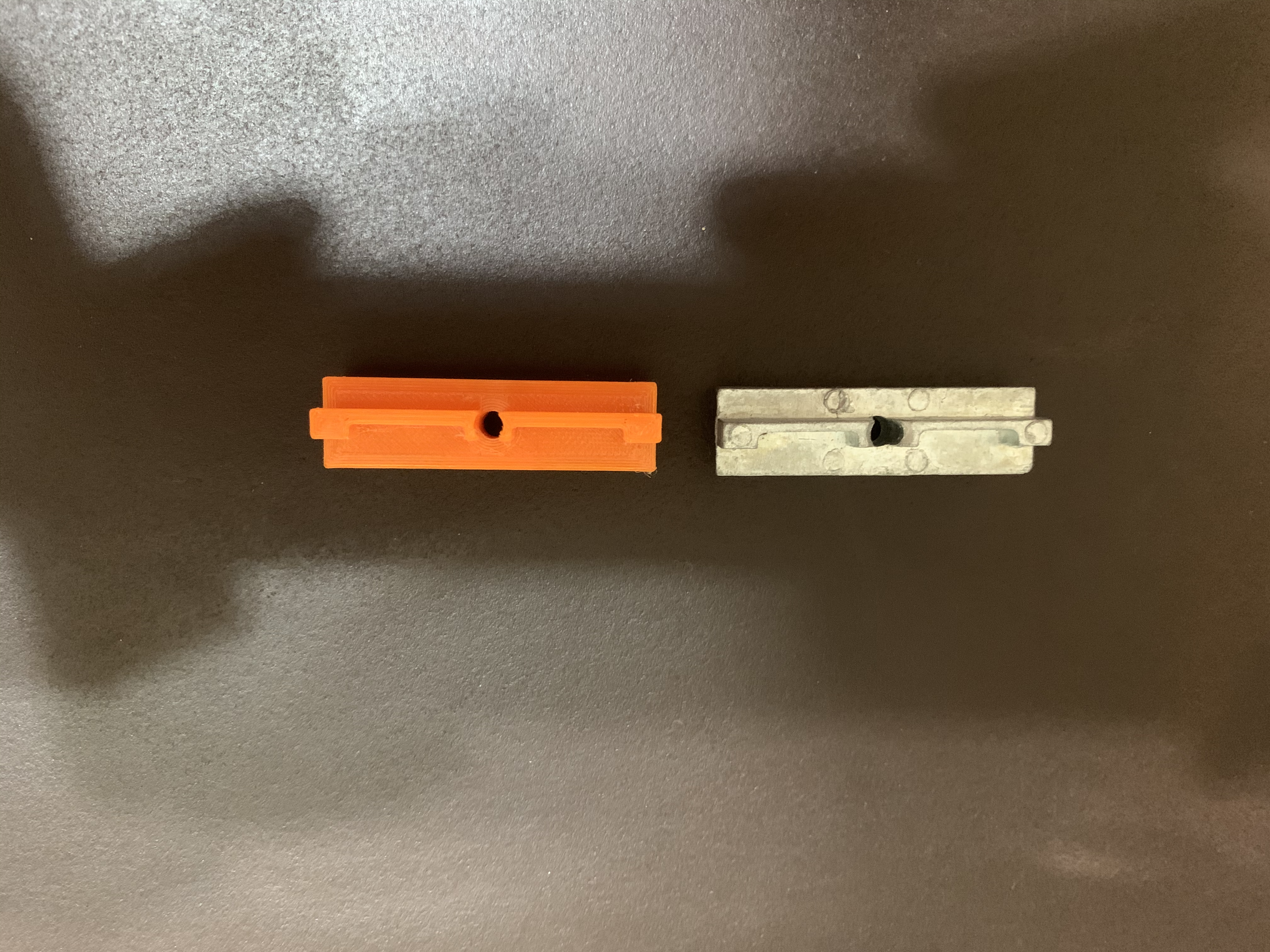 Miniatura 6 do modelo 3D Window Frame Closing Bracket