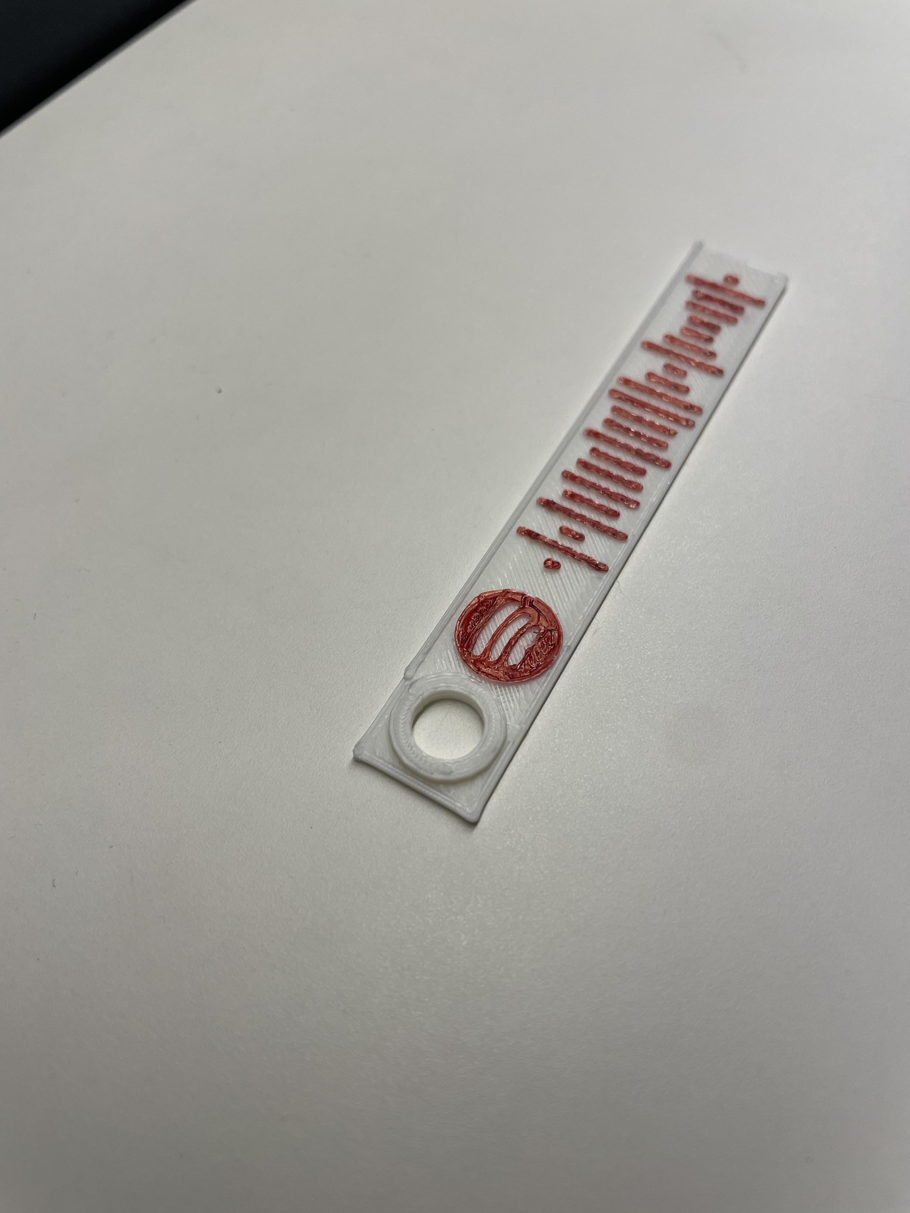 Miniatura 2 do modelo 3D Eminem spotify keychain