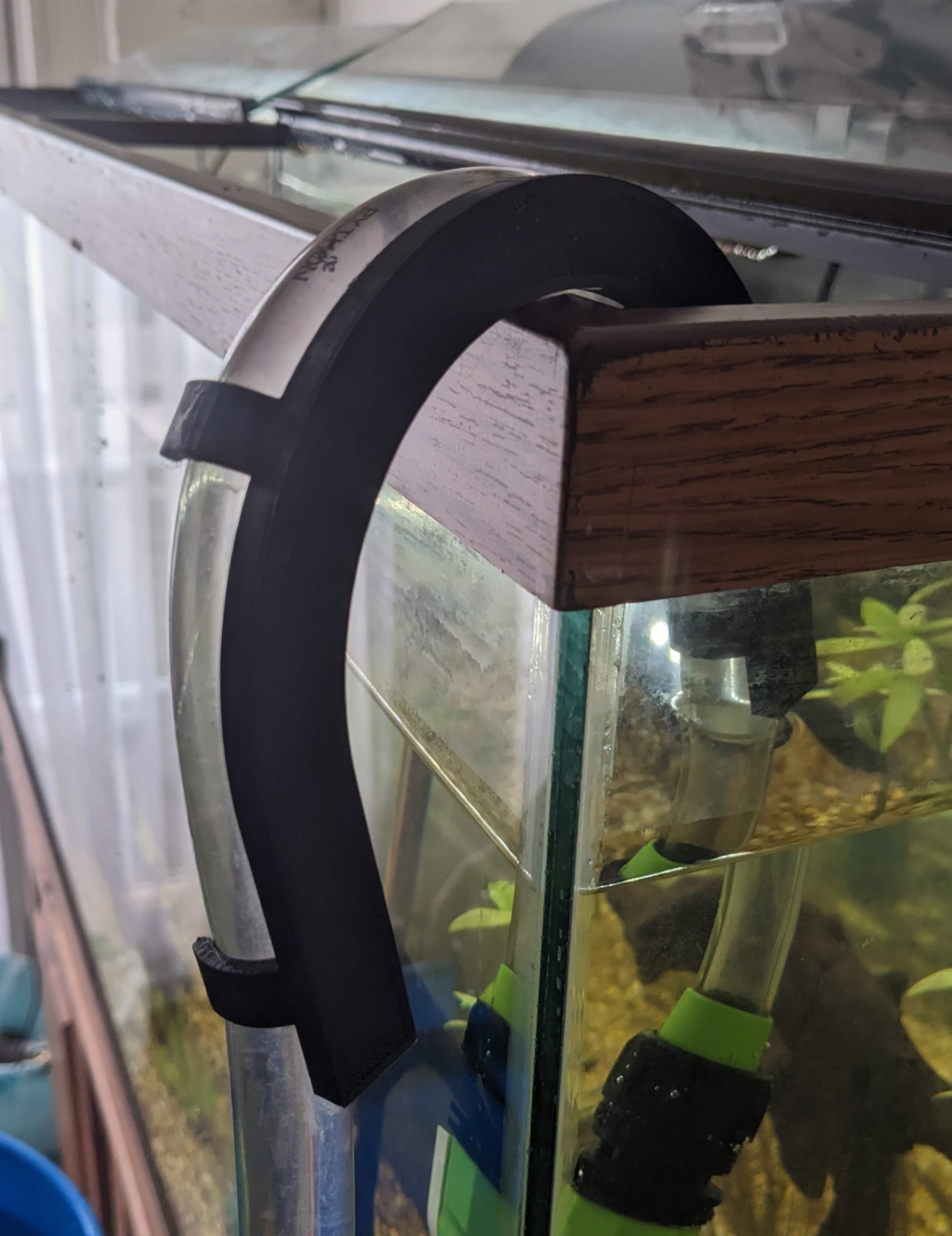 Aquarium Hose Guide — thumbnail 3