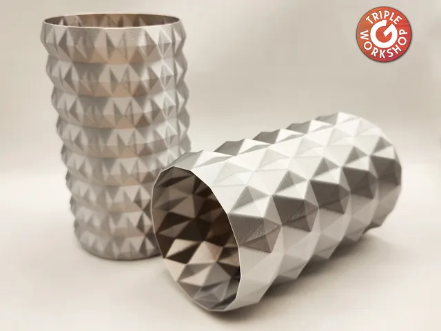⛟ Armored Spiral Vases