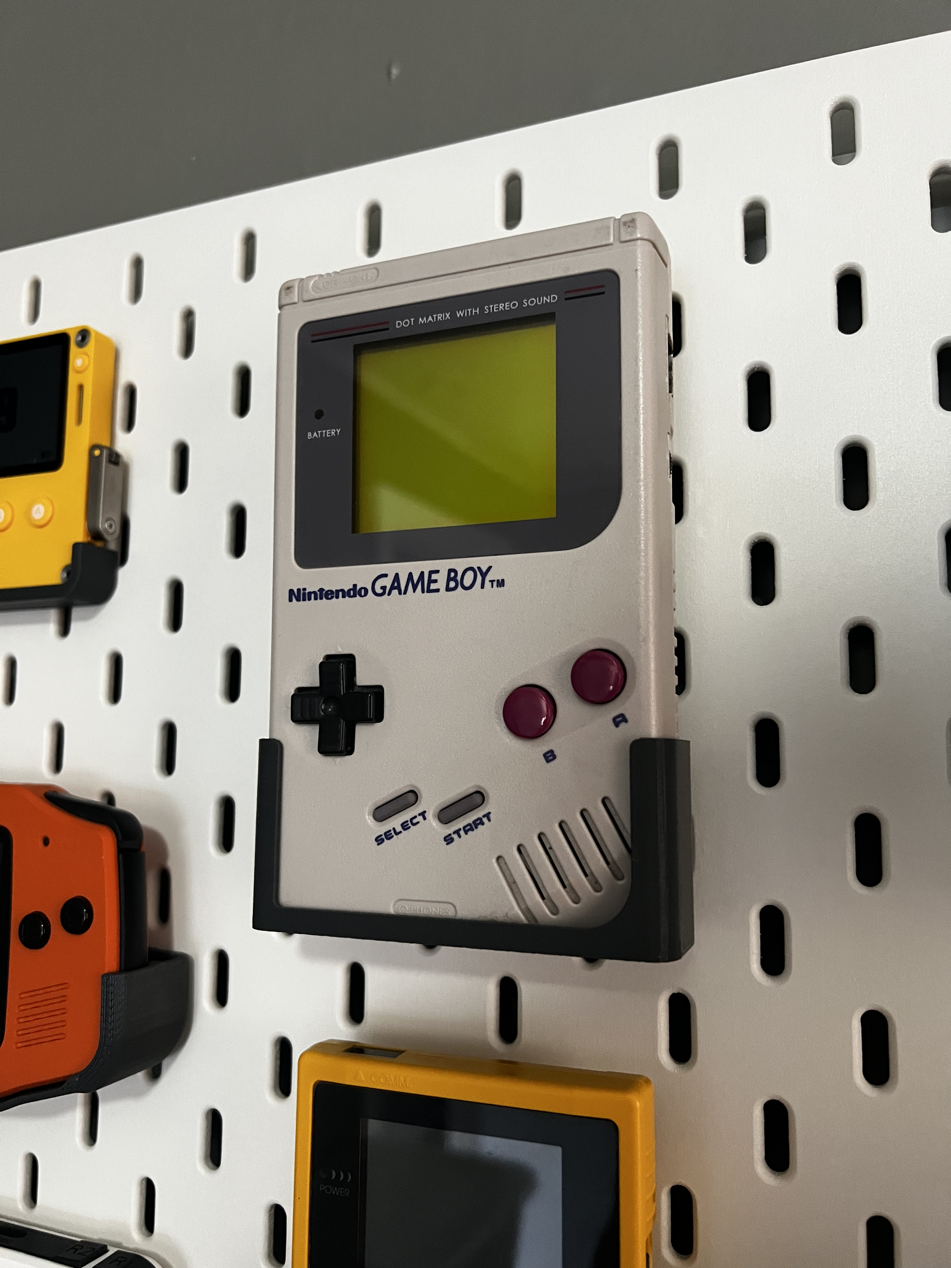 Original DMG Gameboy Skadis Mount (BlueShell3D remix)