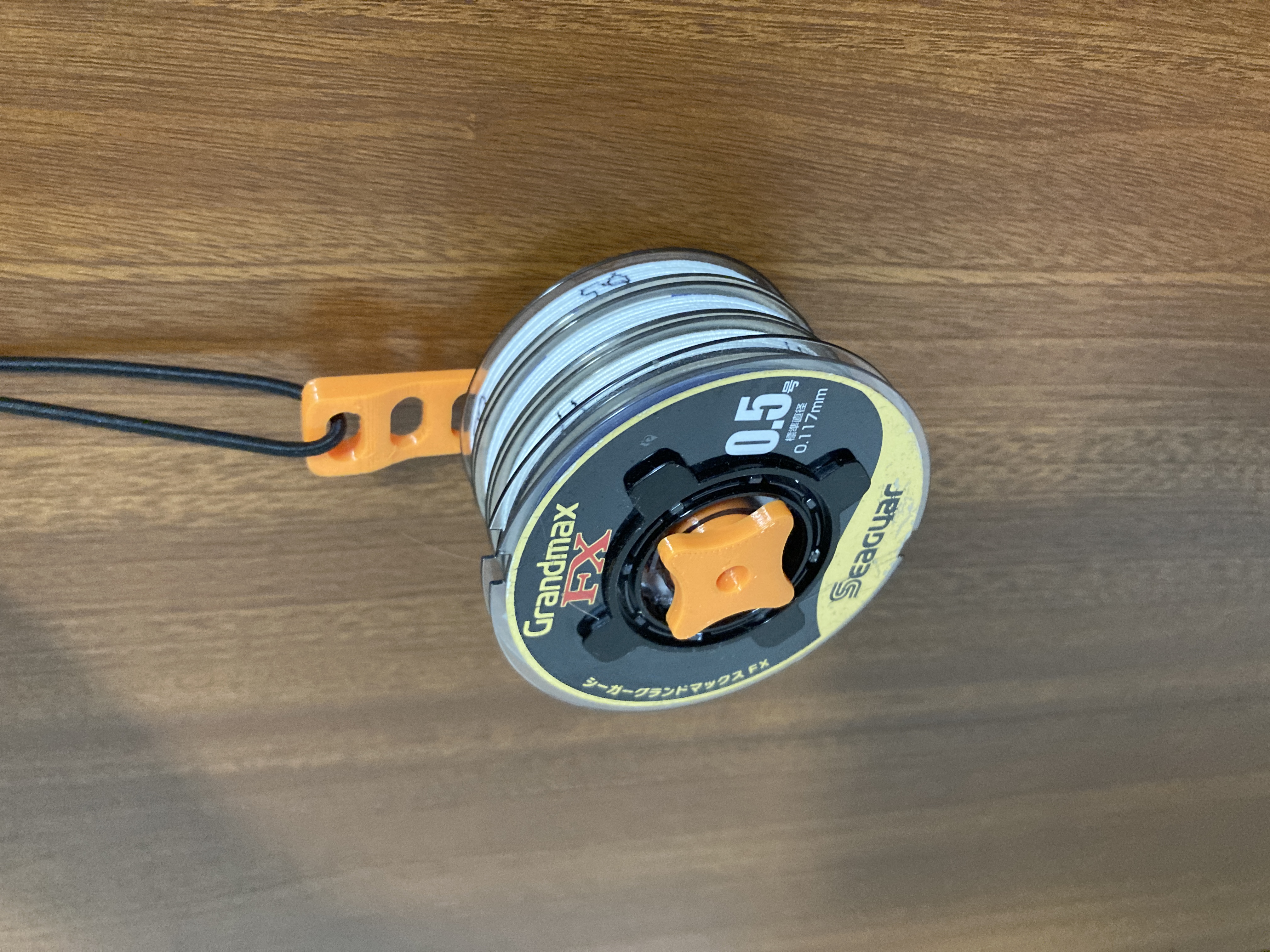 Fly fishing tippet holder