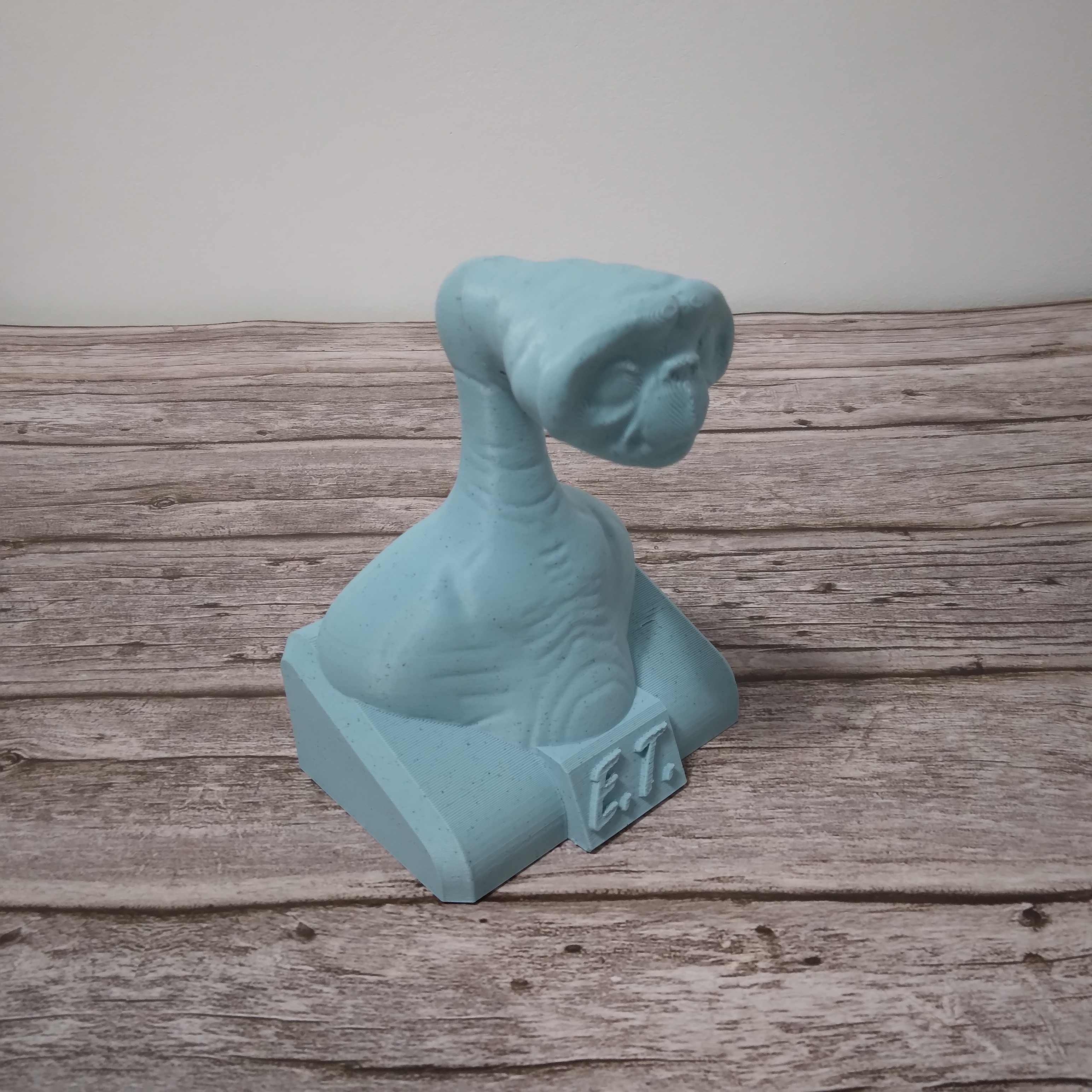 E.T bust (support free)