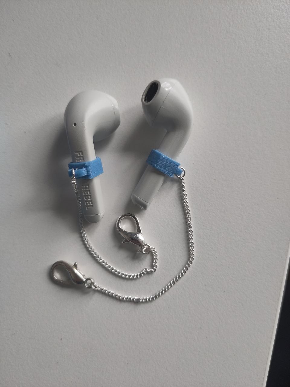Earbud Leash for Fresh n Rebel Twins