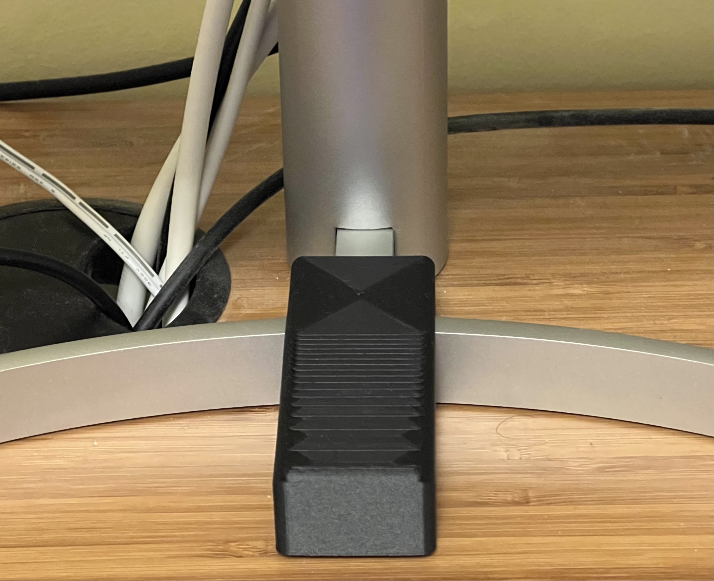 Keyboard Stand for LG Monitor