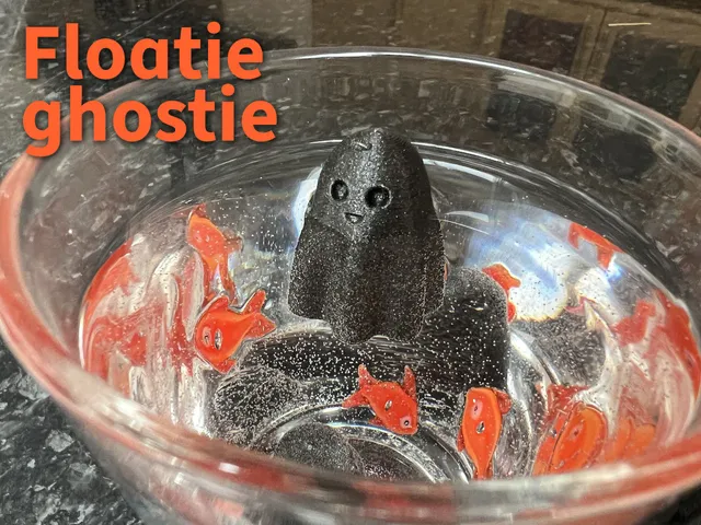 Floatie Ghostie