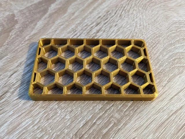 Simple hexagonal soap dish