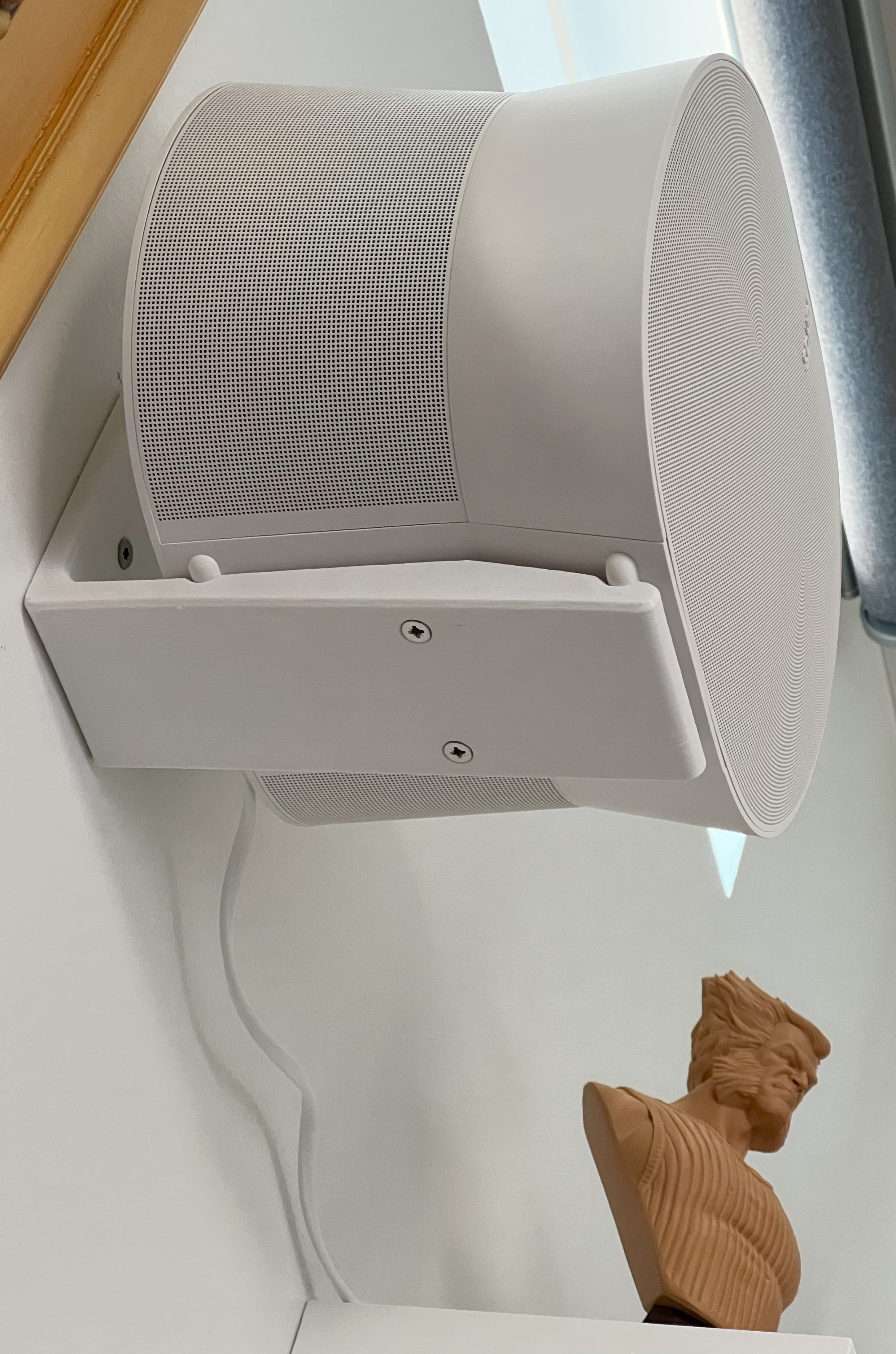 Sonos ERA 300 wall mount