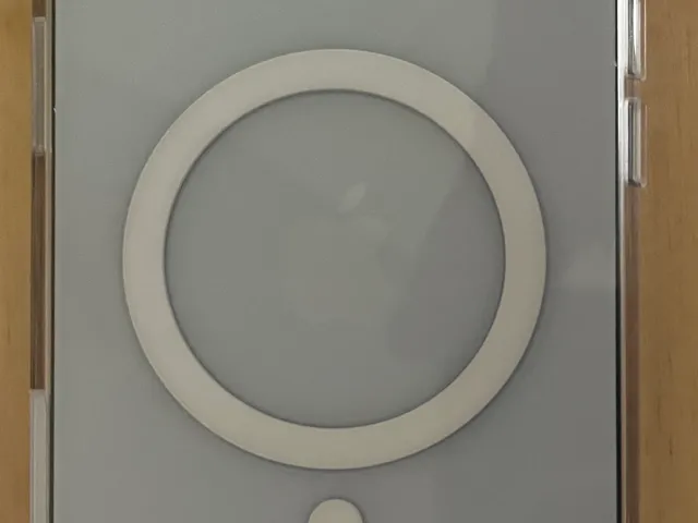 iPhone Air lens cap