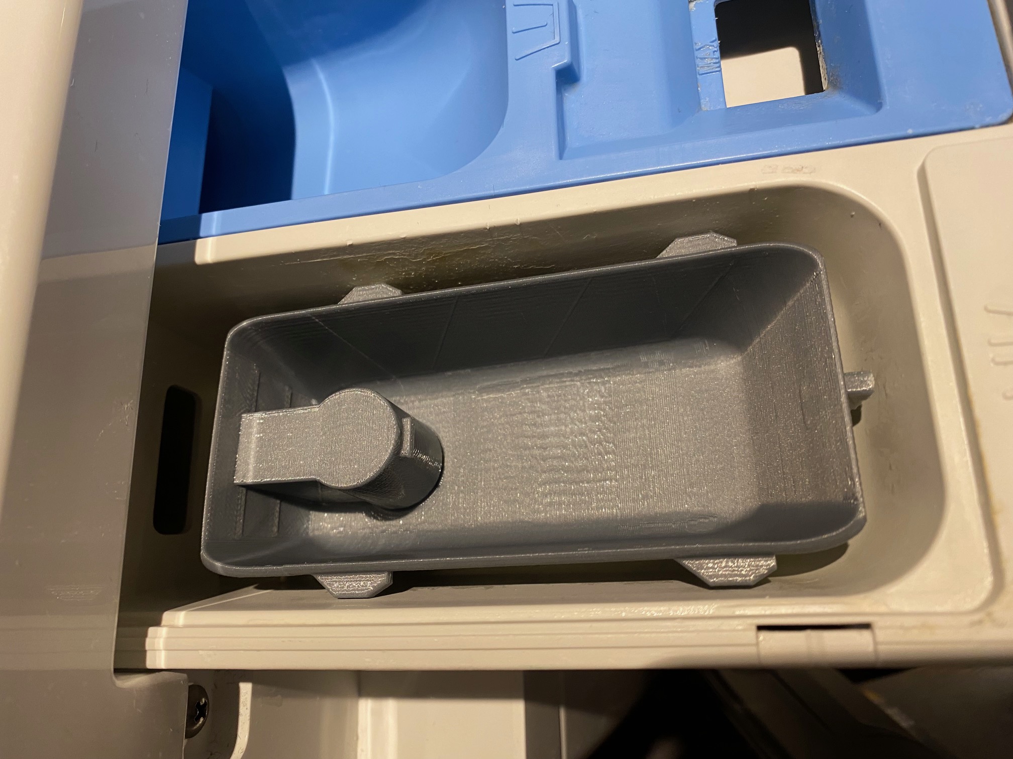 Liquid detergent tray for washing machine by floano Download free STL